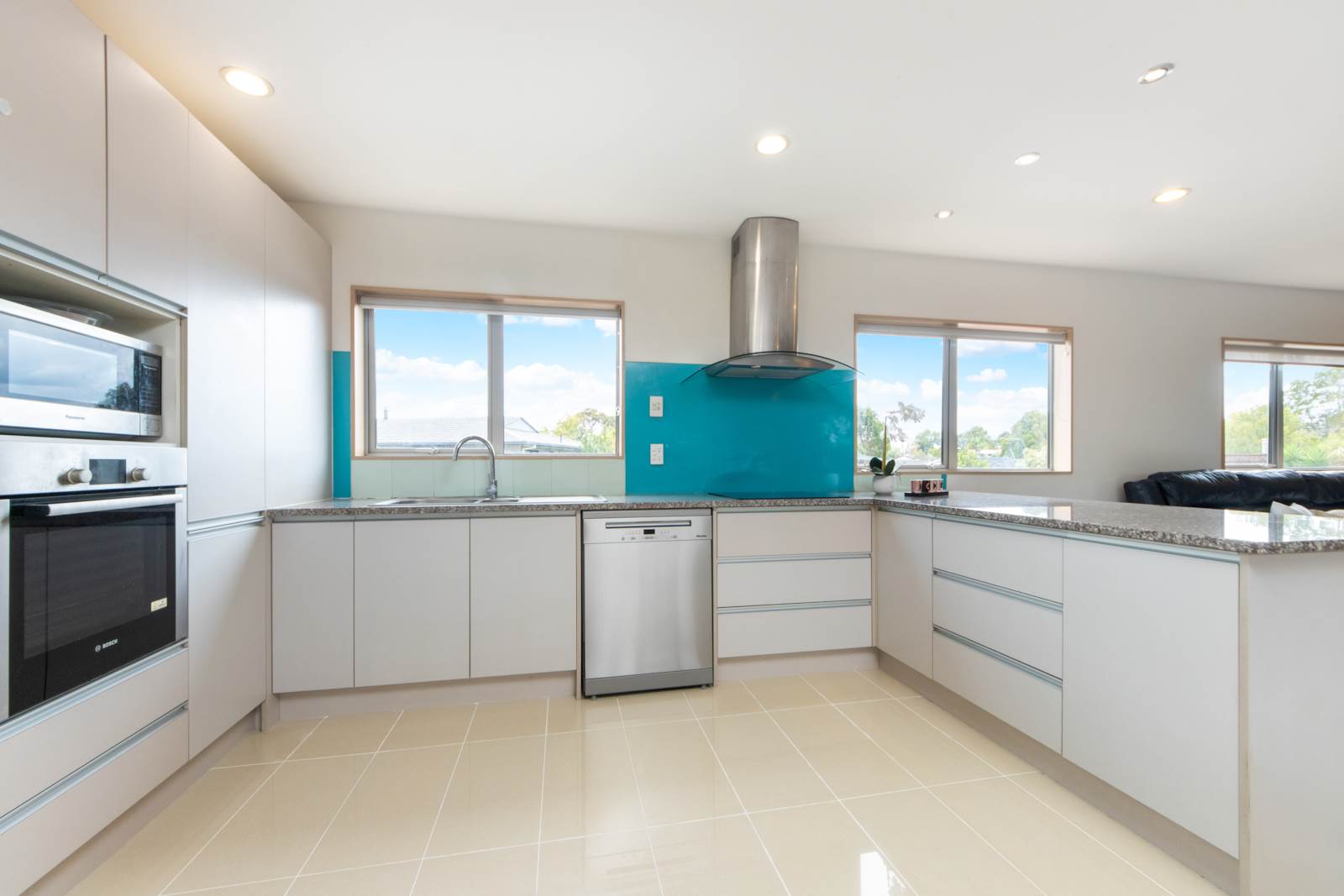 2a Kyeemagh Street, Botany Downs, Manukau City, 4 غرف, 2 حمامات, House