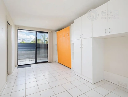 Unit 4/13 BEAUMONT STREET, ISLINGTON, 0房, 0浴, Unit