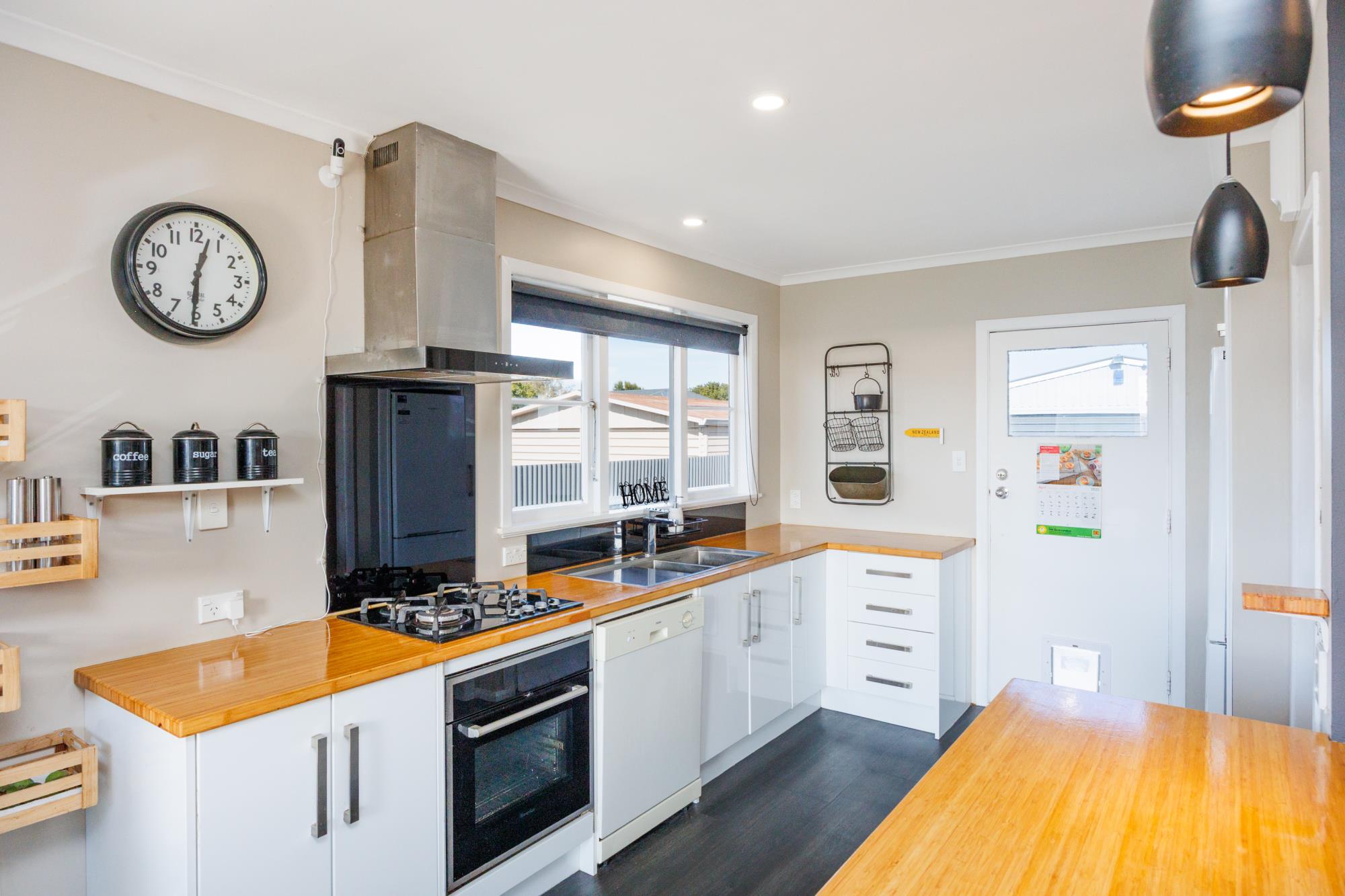 40 Sutherland Crescent, Westbrook, Palmerston North City, 3 phòng ngủ, 1 phòng tắm, House