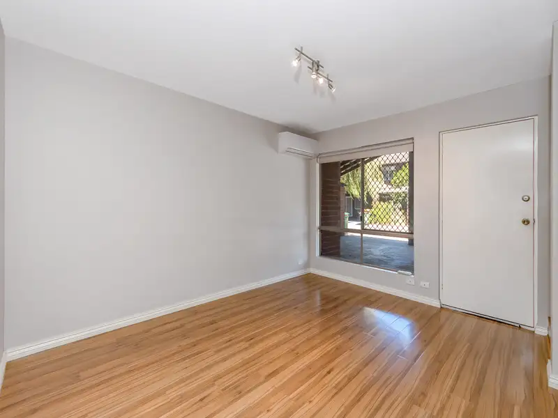 WHITE GUM VILLAS UNIT 8 52 SAMSON ST, White Gum Valley, South West Perth, 0房, 0浴, House