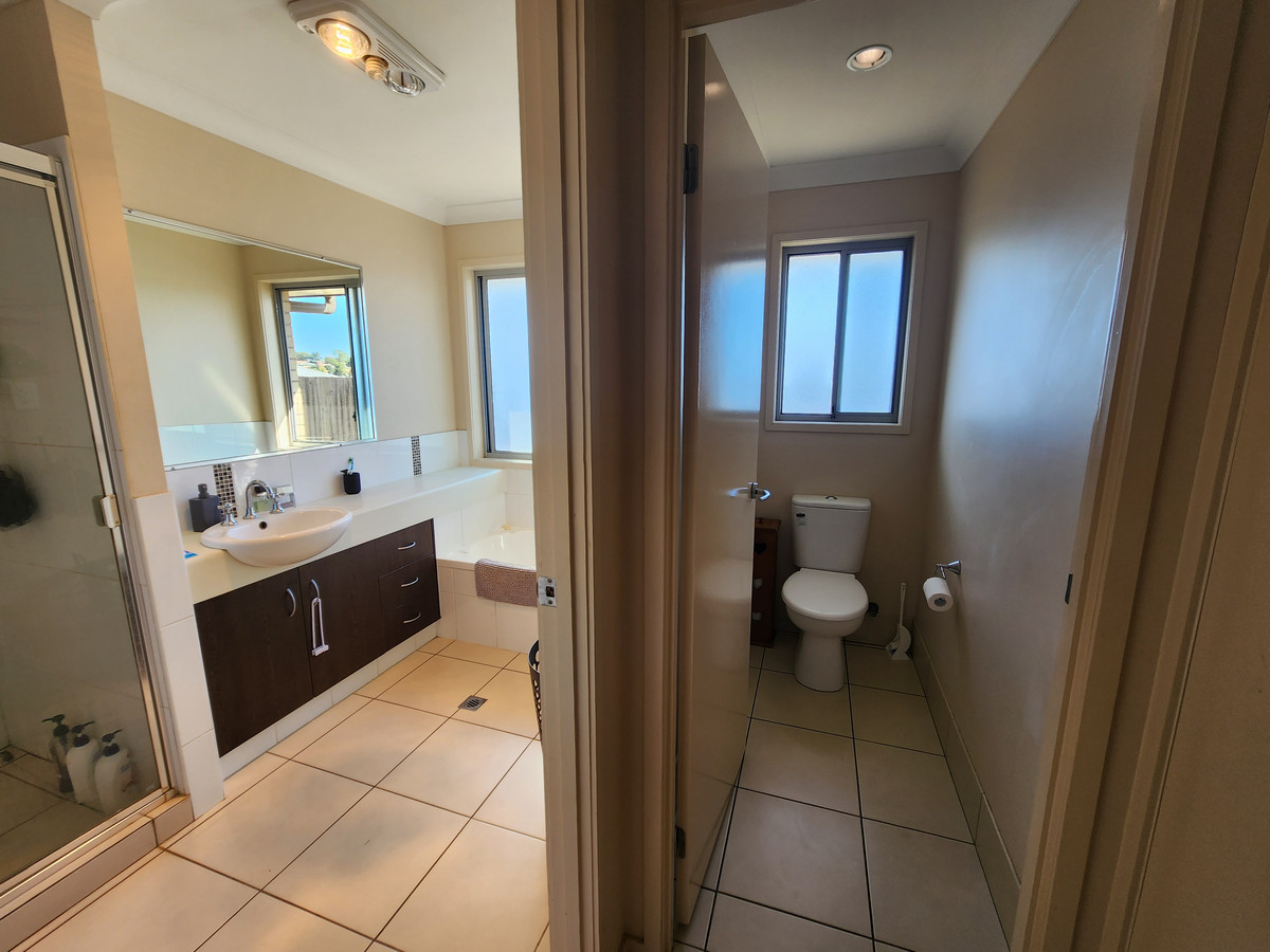 96A HOGG ST, Wilsonton Heights, Toowoomba, 0 Kuwarto, 0 Banyo, House