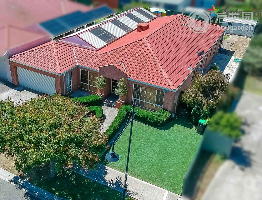 20 NIEWAND AV, BURNSIDE VIC 3023, 4 Kuwarto, 2 Banyo, House