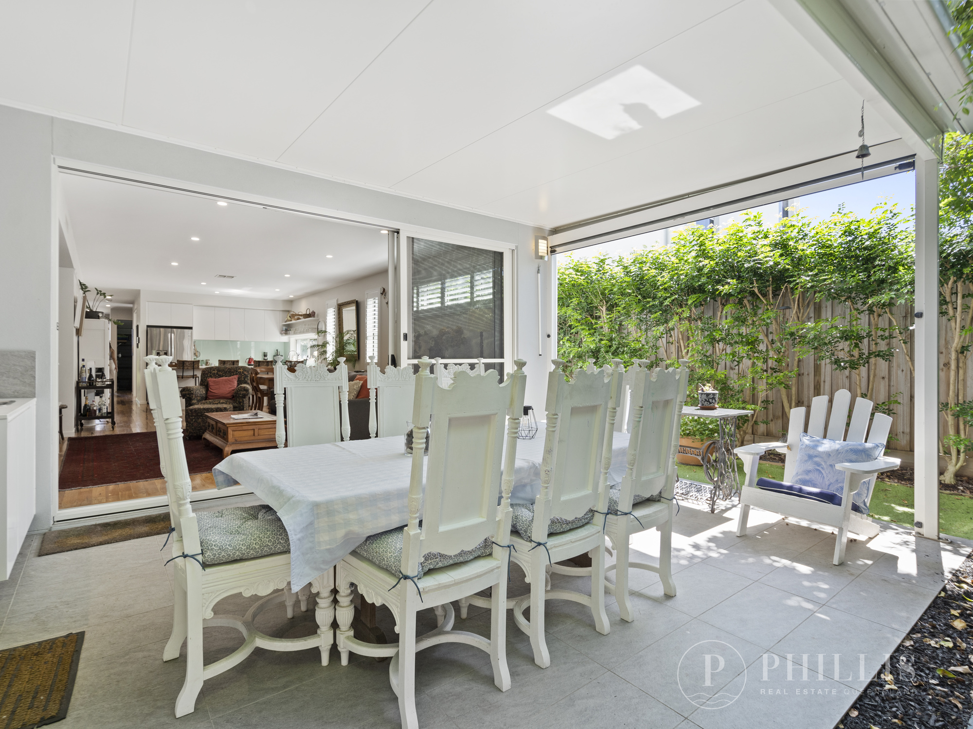 17 NANKEEN AV, Paradise Point, Gold Coast, 0 Bedrooms, 0 Bathrooms, Townhouse