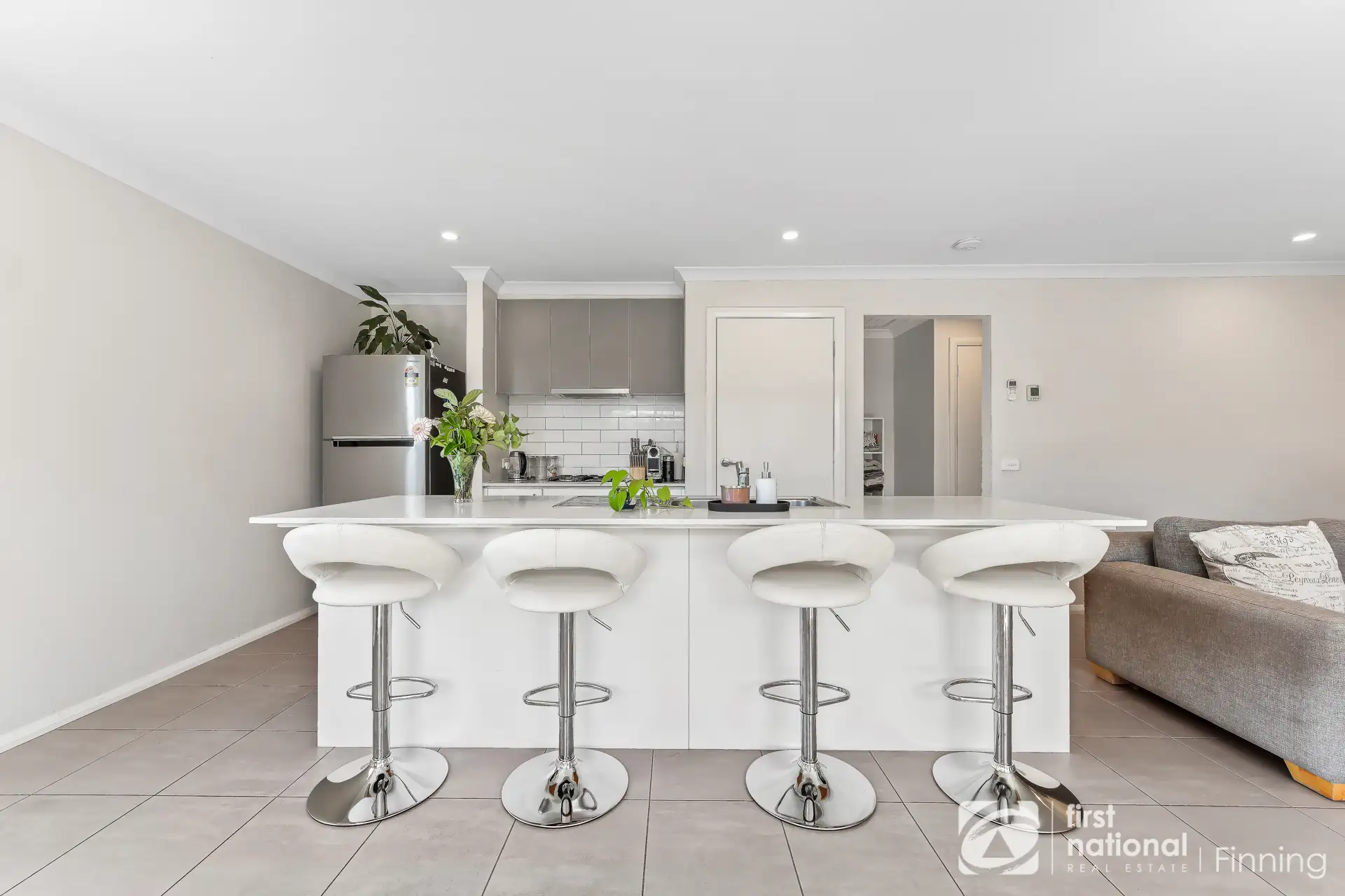 UNIT 5 6-8 WALTER ST, Cranbourne, South East Melbourne, 0房, 0浴, Unit