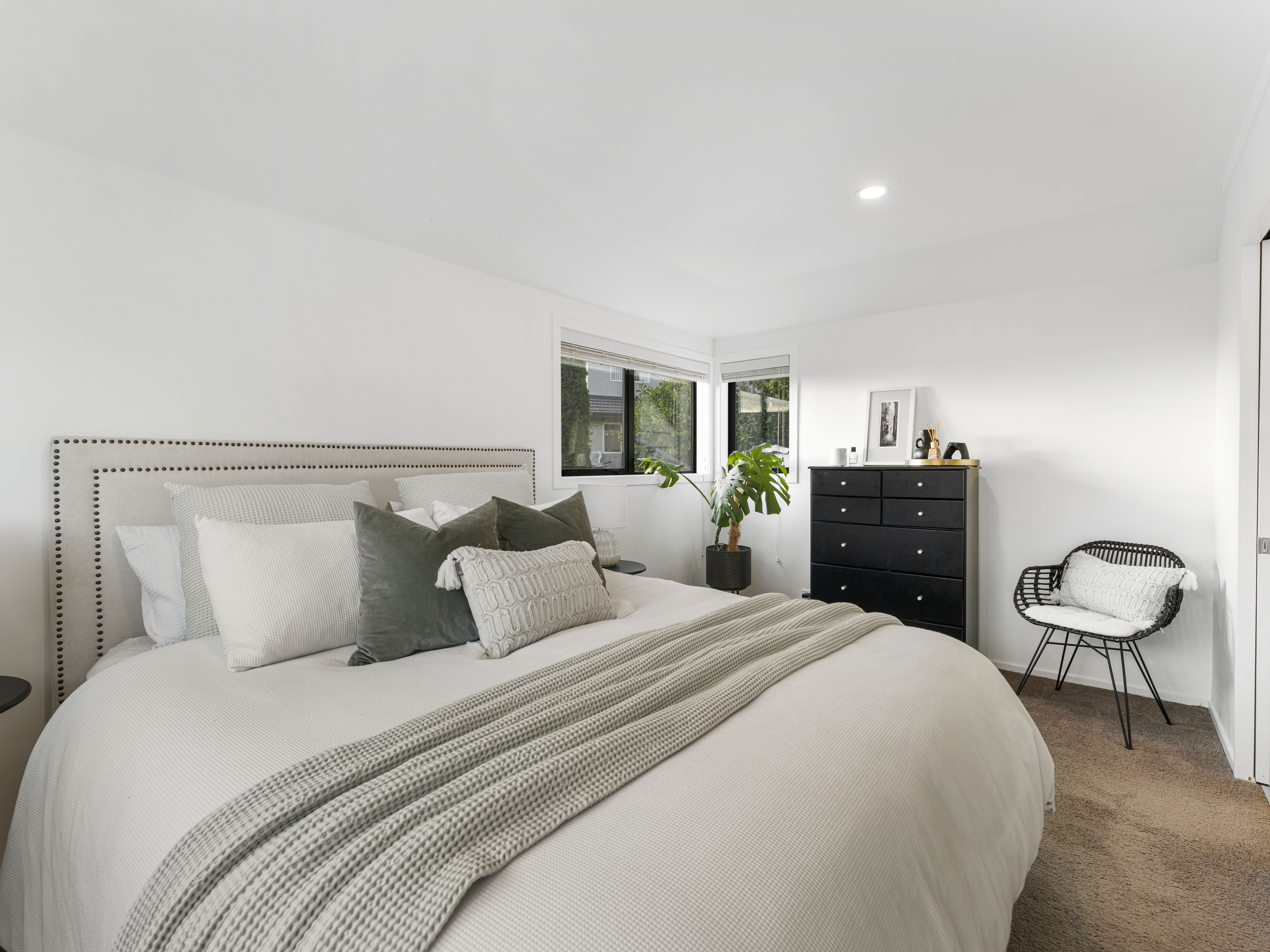 2/12 Mccahill Views, Botany Downs, Manukau City, 3 ห้องนอน, 0 ห้องน้ำ, House