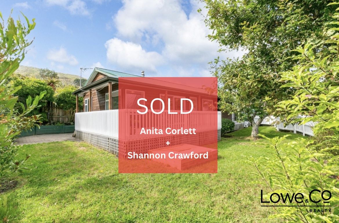 21a Mexted Terrace, Tawa
