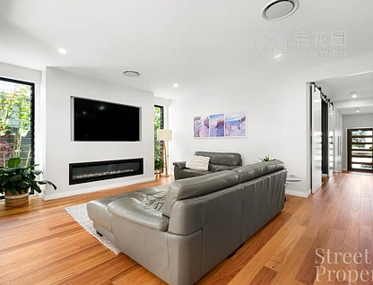 4 ROWAN CR, MEREWETHER NSW 2291, 0 Kuwarto, 0 Banyo, House