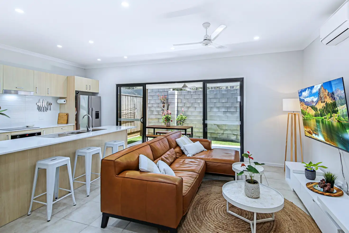 CENTRAL RESIDENCES UNIT 15 38A CENTRAL DR, Sippy Downs, Sunshine Coast, 0 Bedrooms, 0 Bathrooms, Townhouse