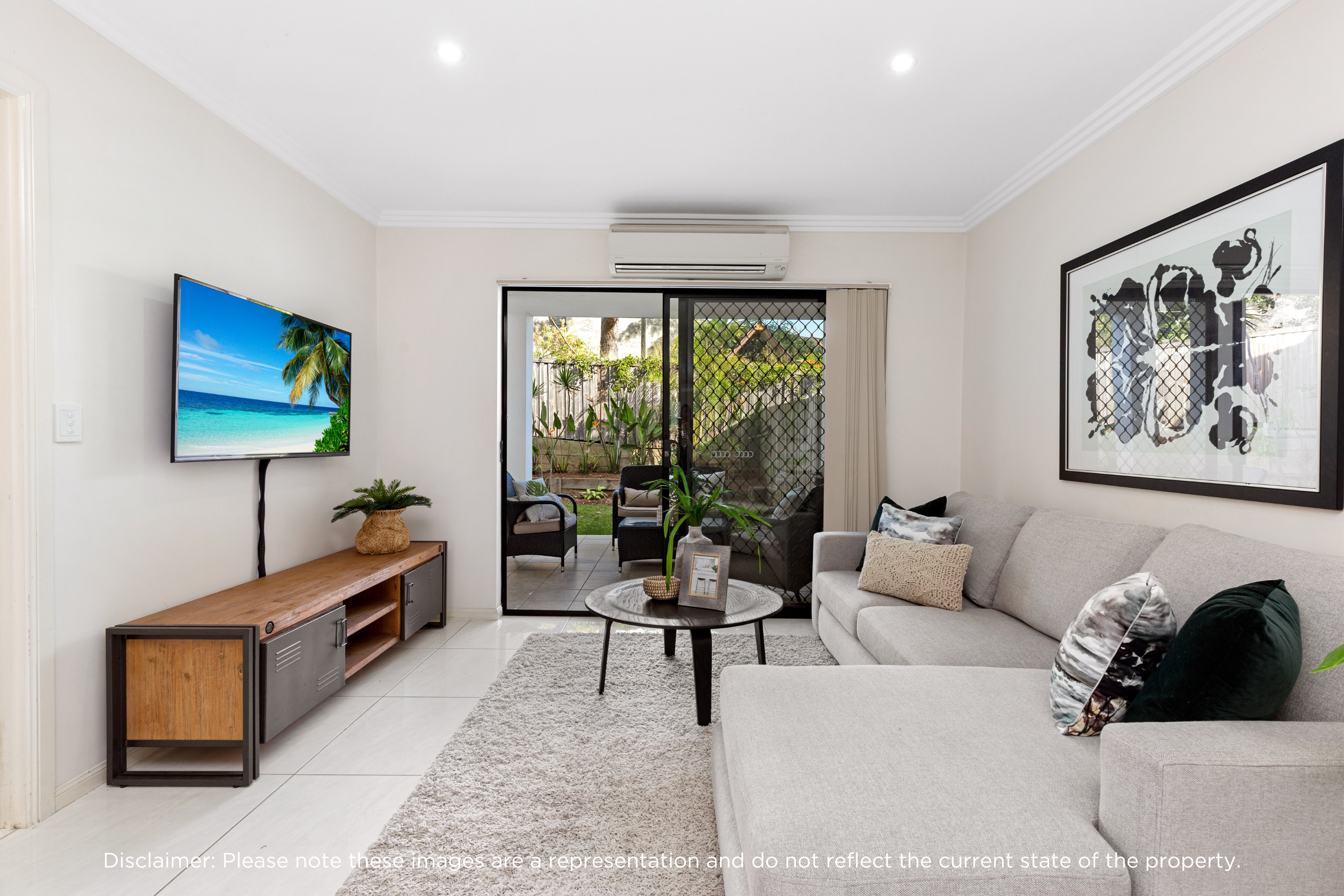 UNIT 2 58 MOORE ST, Morningside, Brisbane - Eastern Region, 0 Kuwarto, 0 Banyo, Unit