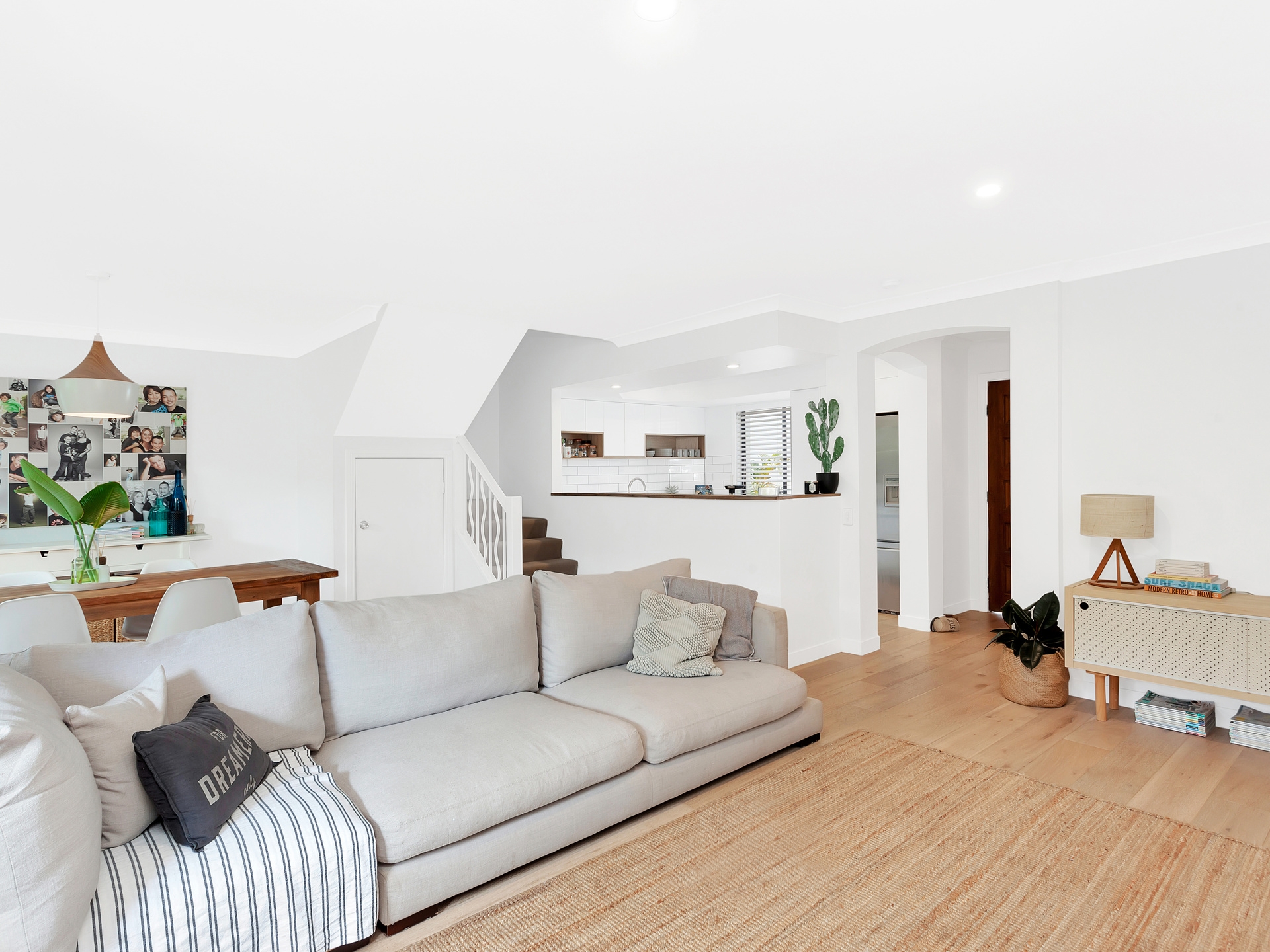 CHAMONIX 2214 GOLD COAST HWY, Mermaid Waters, Gold Coast, 0房, 0浴, Townhouse