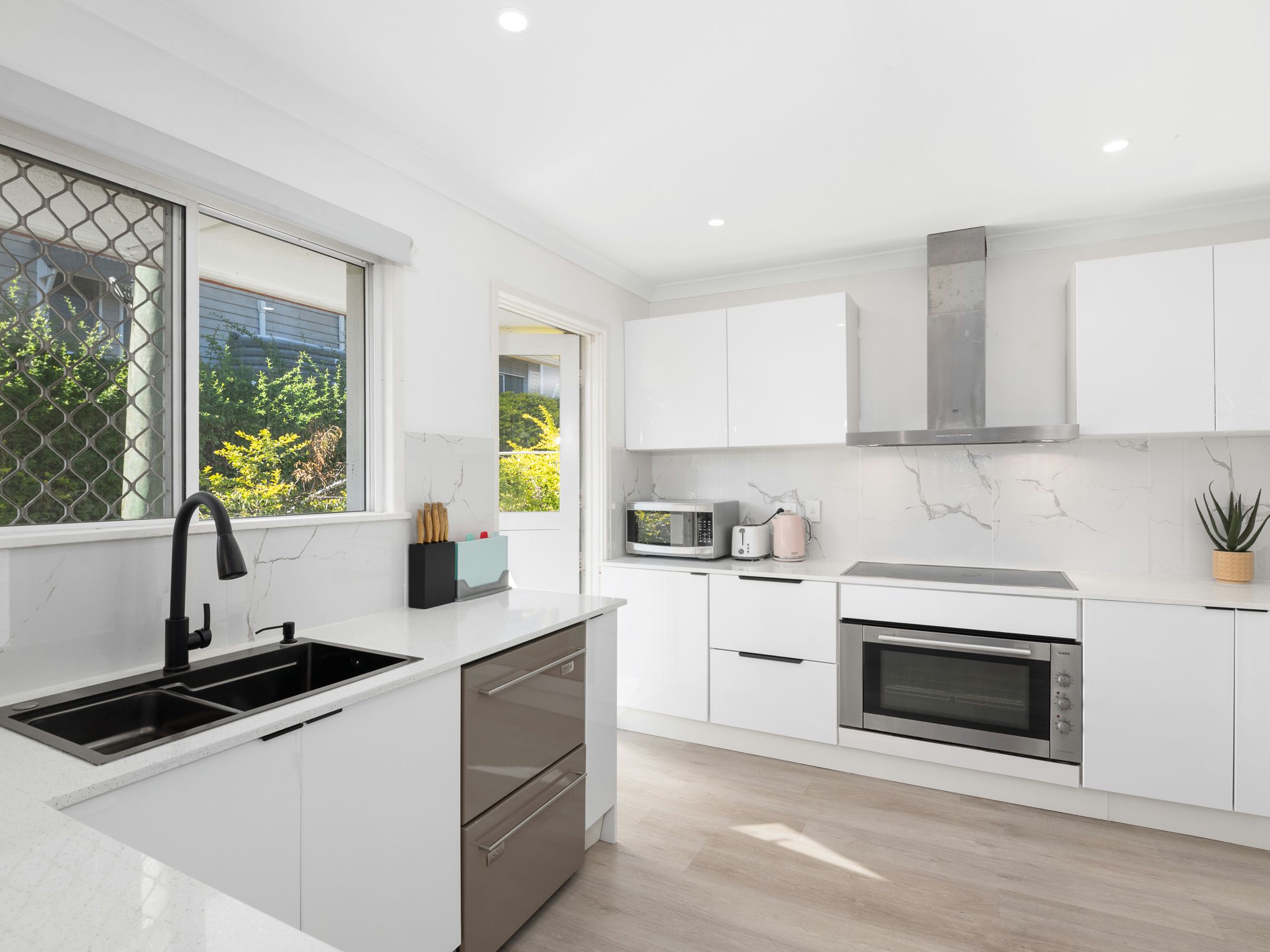 106 BOUNDARY RD, Indooroopilly, Brisbane Western Region, 0 ਕਮਰੇ, 0 ਬਾਥਰੂਮ, House