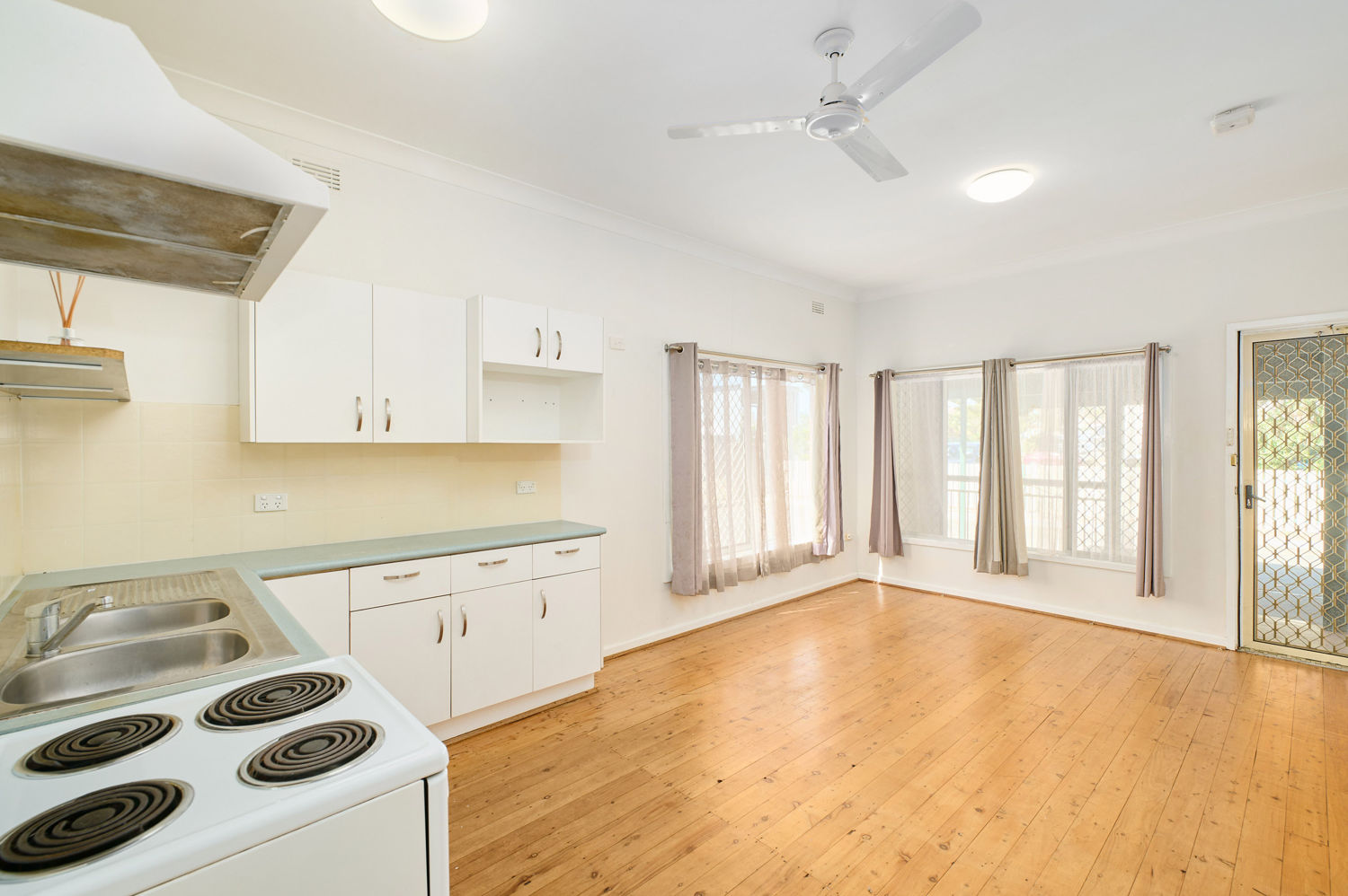 UNIT 5 23 BURRAWAN ST, Port Macquarie, North Coast, 0部屋, 0バスルーム, Unit