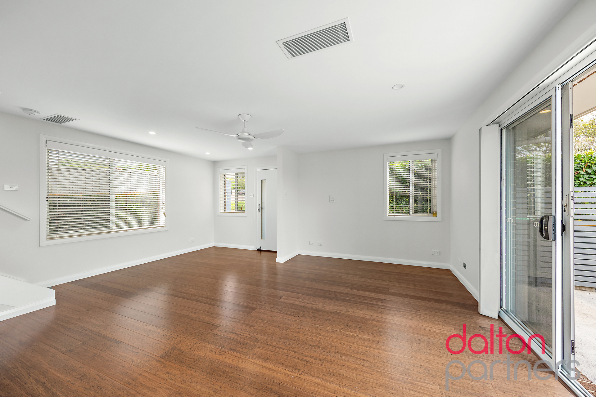 UNIT 1 4 ULICK ST, Merewether, Newcastle, 0房, 0浴, Townhouse