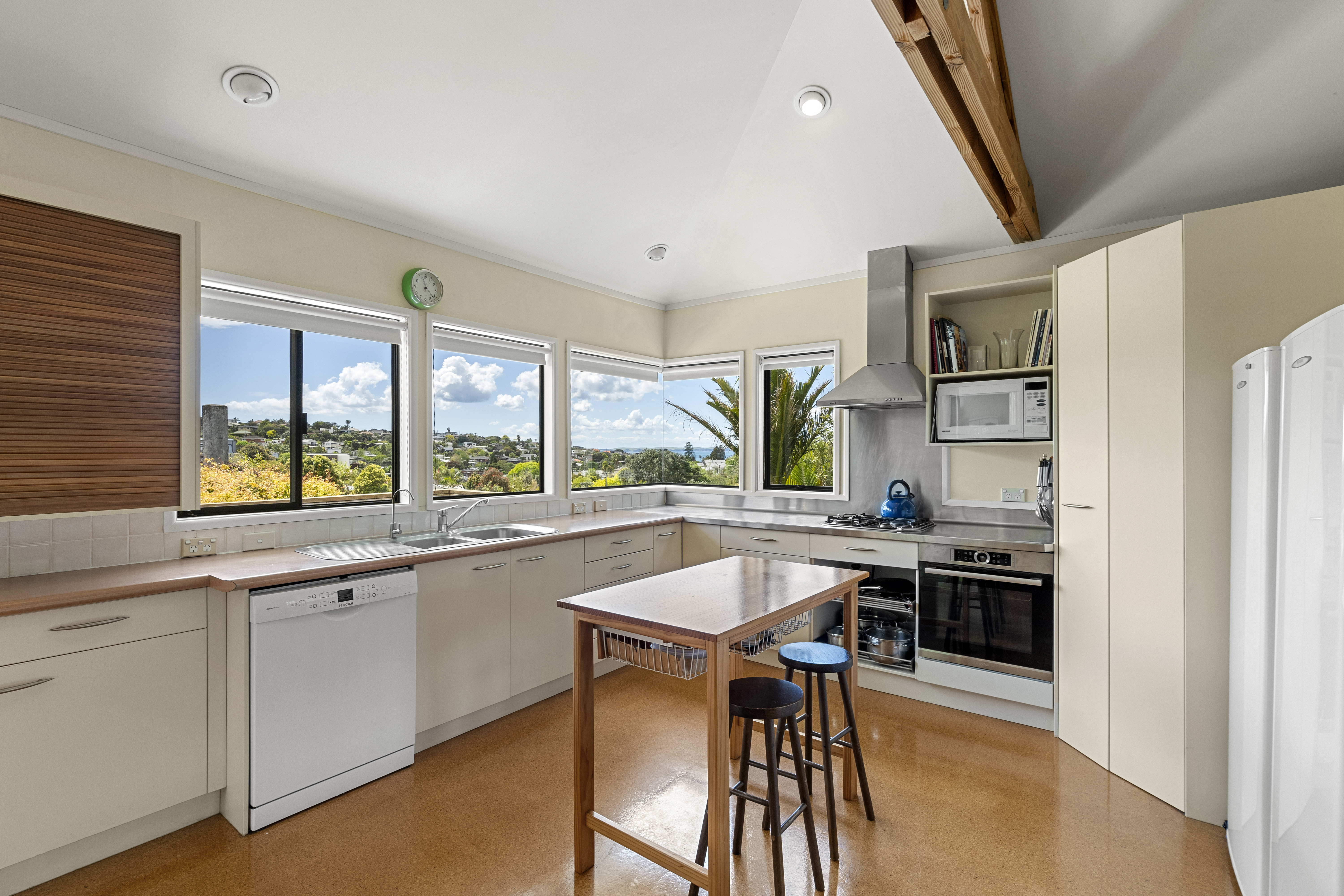 13 Macnay Way, Murrays Bay, North Shore City, 4 Schlafzimmer, 0 Badezimmer, House