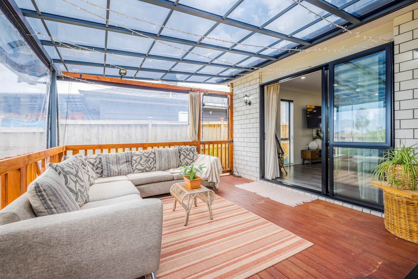 29 Black Beech Crescent, Takanini, Papakura, 5 Bedrooms, 3 Bathrooms