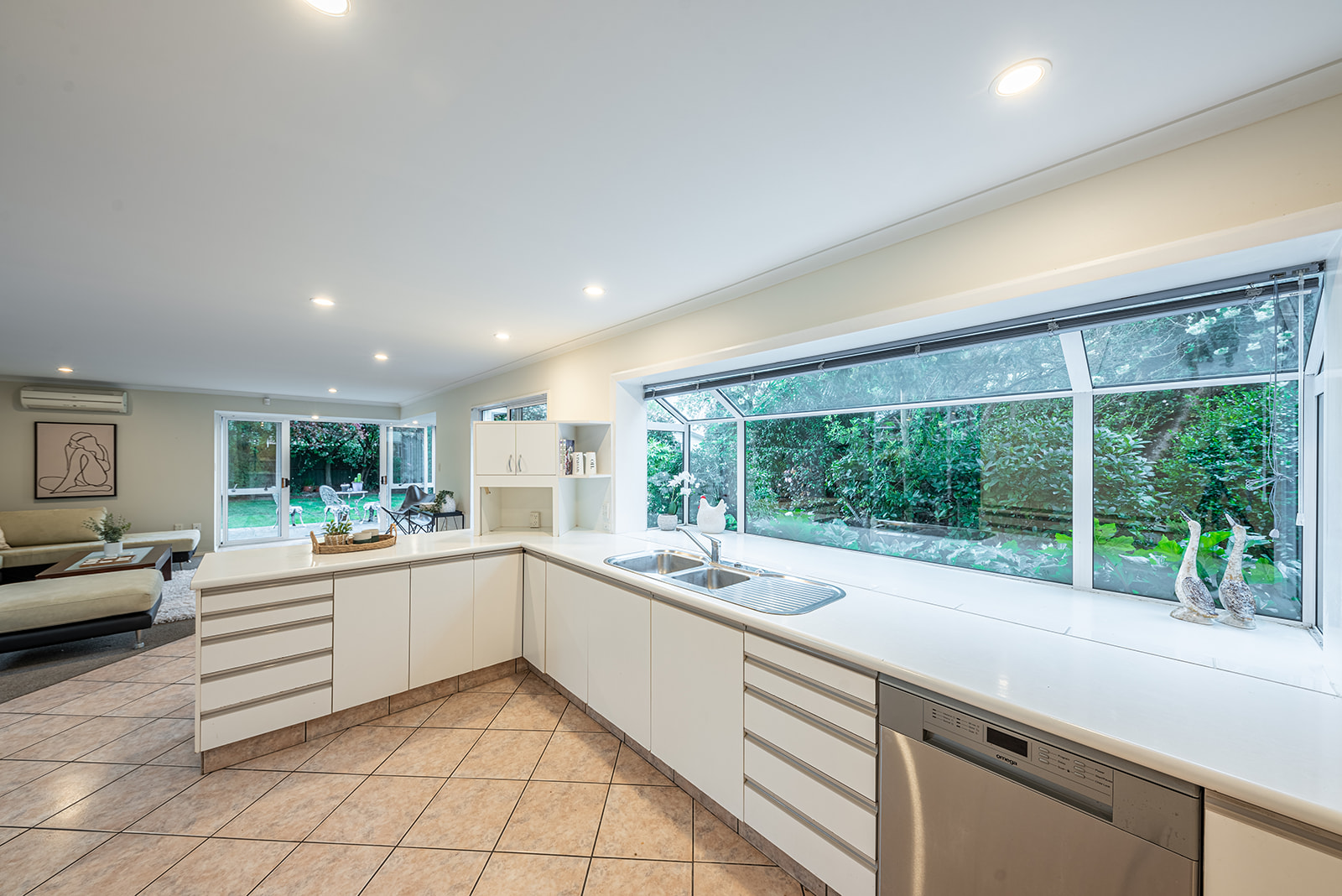 12 Cephas Close, Sockburn, Christchurch City, 5 ਕਮਰੇ, 3 ਬਾਥਰੂਮ, Home & Income