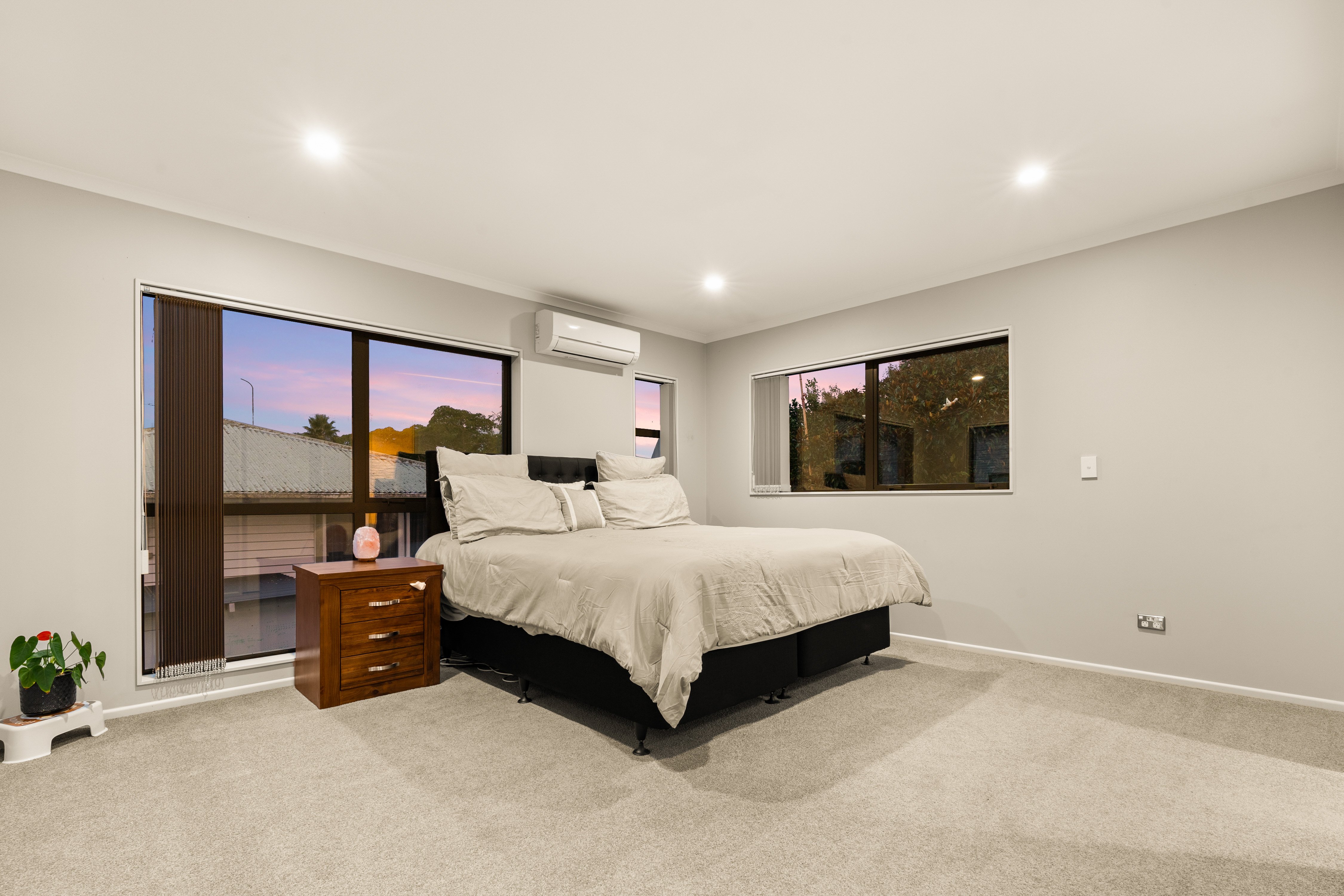6a Swaffield Road, Papatoetoe, Manukau City, 5房, 3浴, House