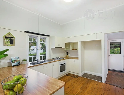 25 BRIDGE ST, MOUNT LOFTY QLD 4350, 0 habitaciones, 0 baños, House