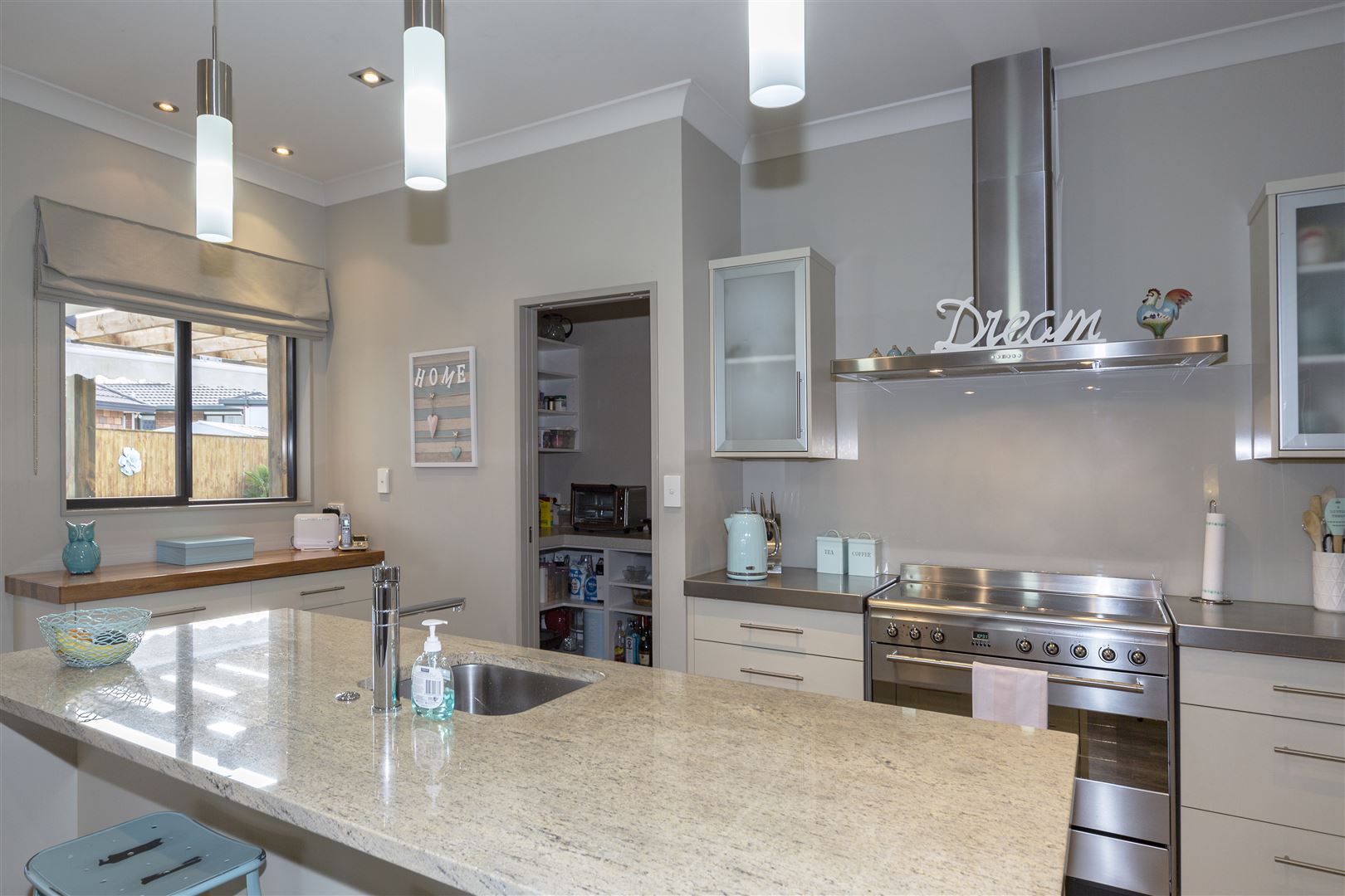 9 Northfeild Rise, Feilding, Manawatu, 5 Kuwarto, 0 Banyo