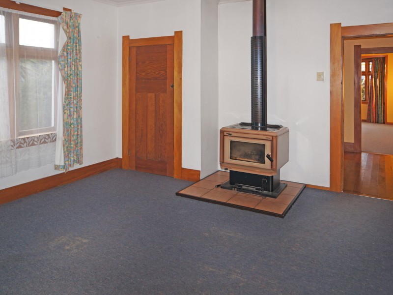 153 Catherine Street, Windsor, Invercargill City, 4 રૂમ, 1 બાથરૂમ