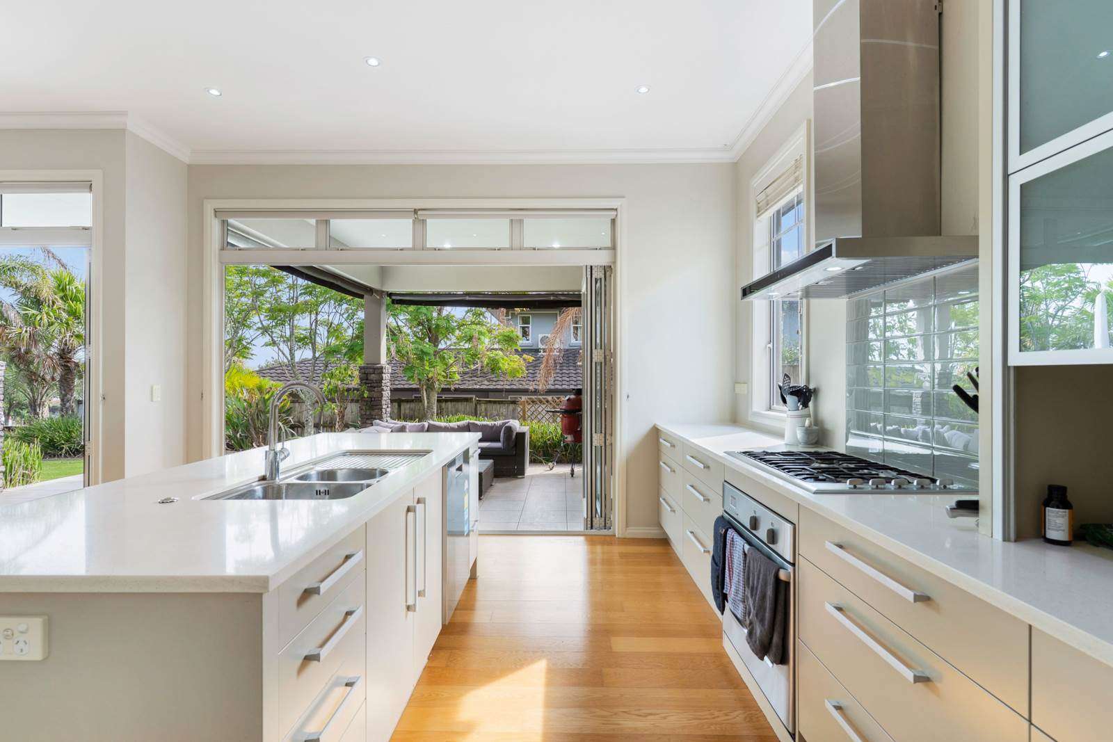 14 Armstrong Farm Drive, East Tamaki Heights, Manukau City, 5房, 3浴, House