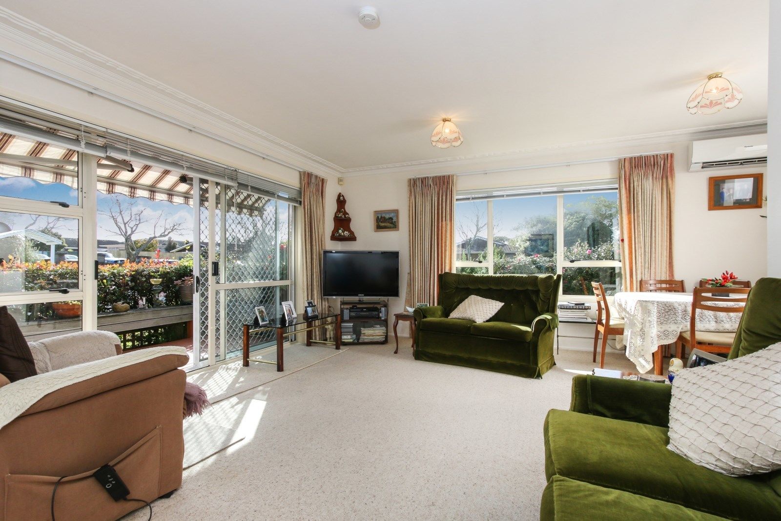 3/171 Pigeon Mountain Road, Half Moon Bay, Manukau City, 3 ਕਮਰੇ, 0 ਬਾਥਰੂਮ