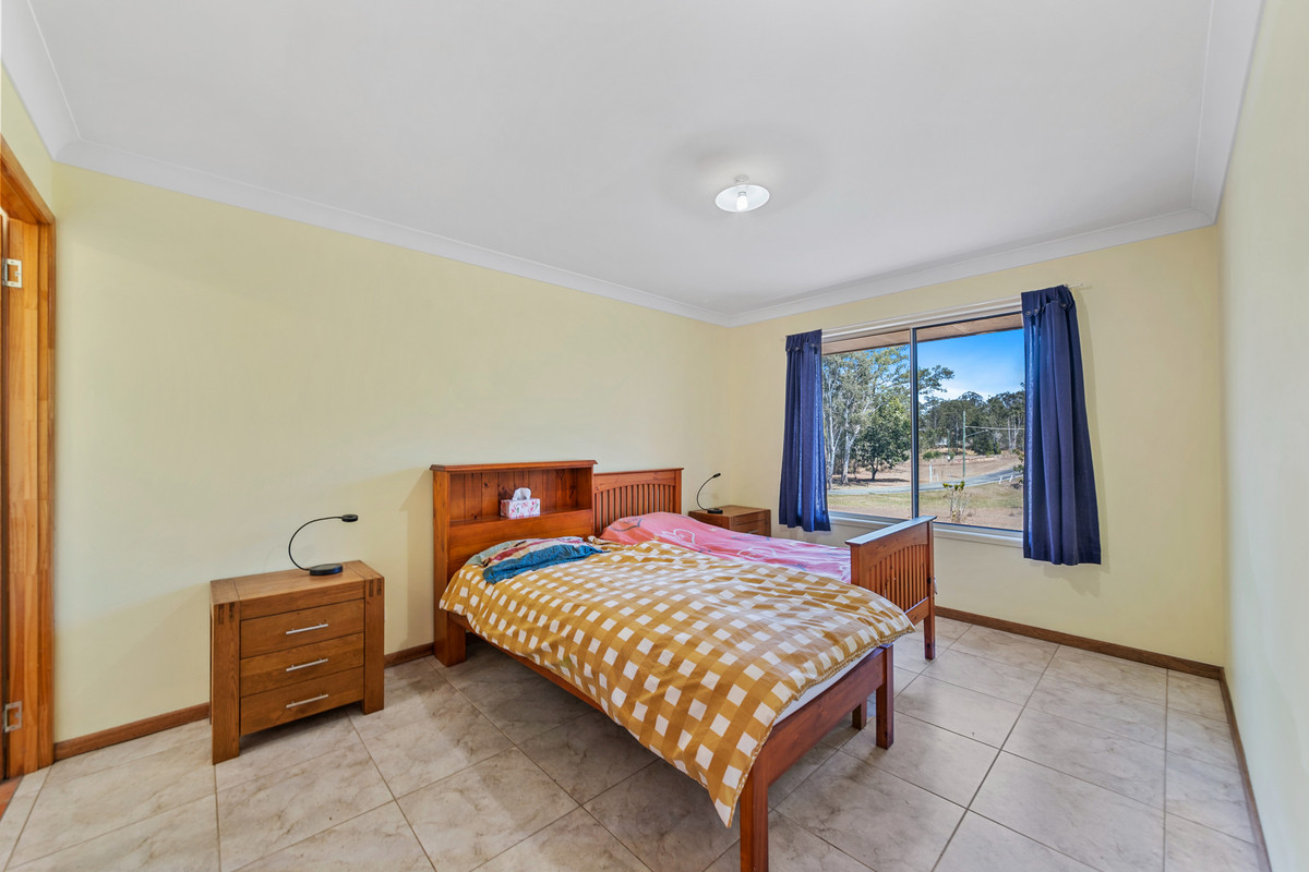 28 THIRD AV, Barellan Point, Ipswich - Greater Region, 0房, 0浴, House