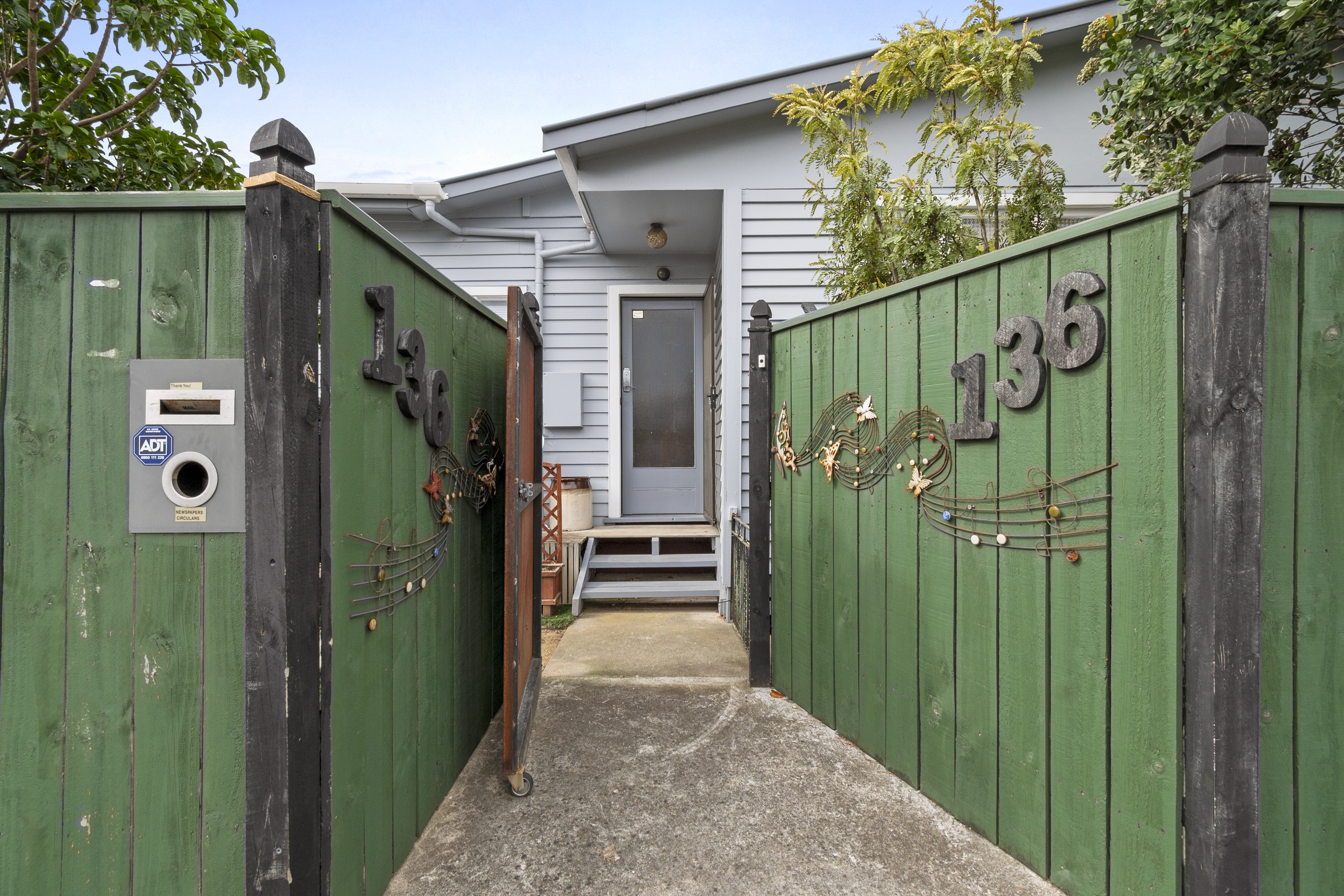 136 Featherston Street, Palmerston North Central, Palmerston North City, 3 कमरे, 0 बाथरूम, House