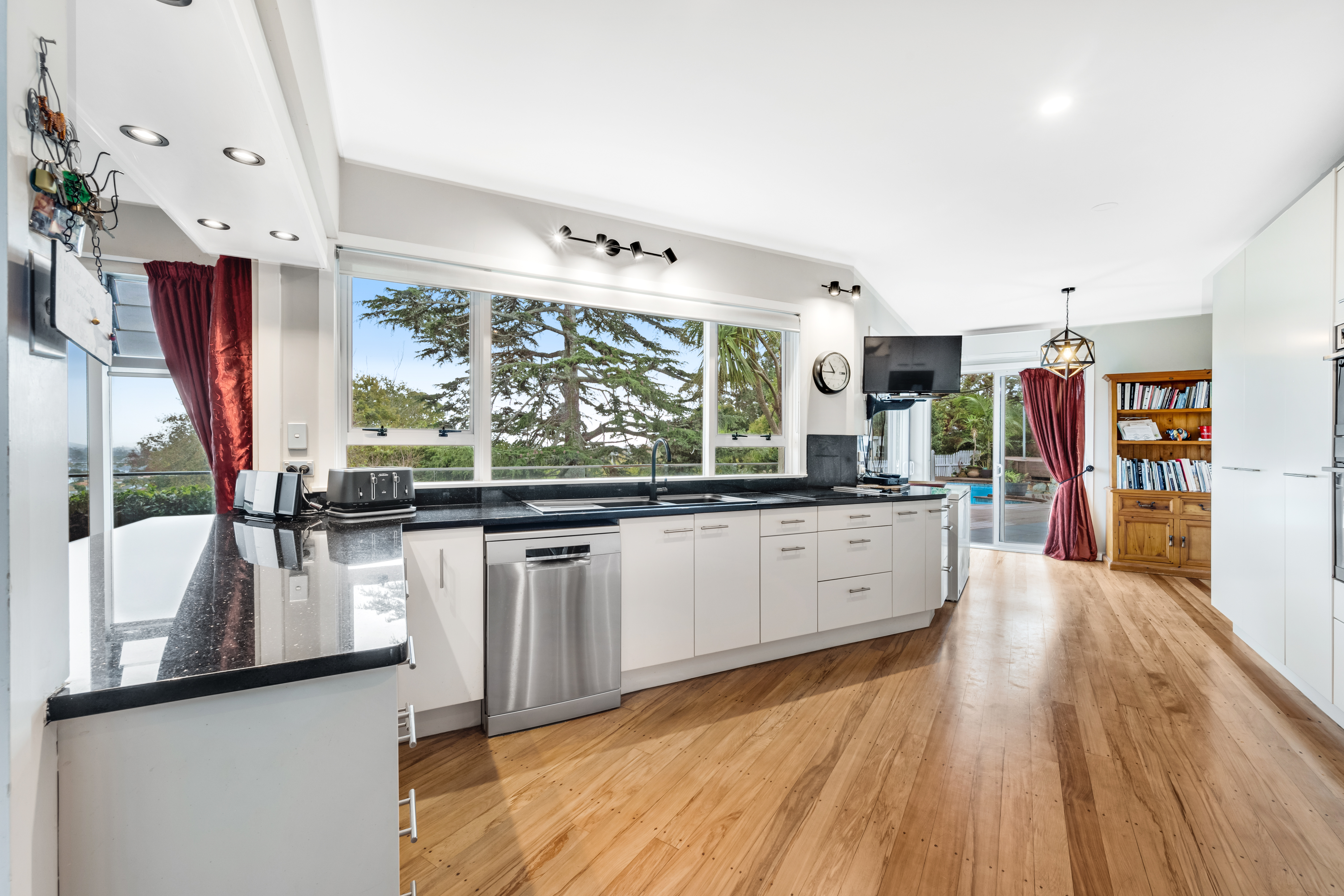 91 Point View Drive, East Tamaki Heights, Manukau City, 4 phòng ngủ, 0 phòng tắm, House