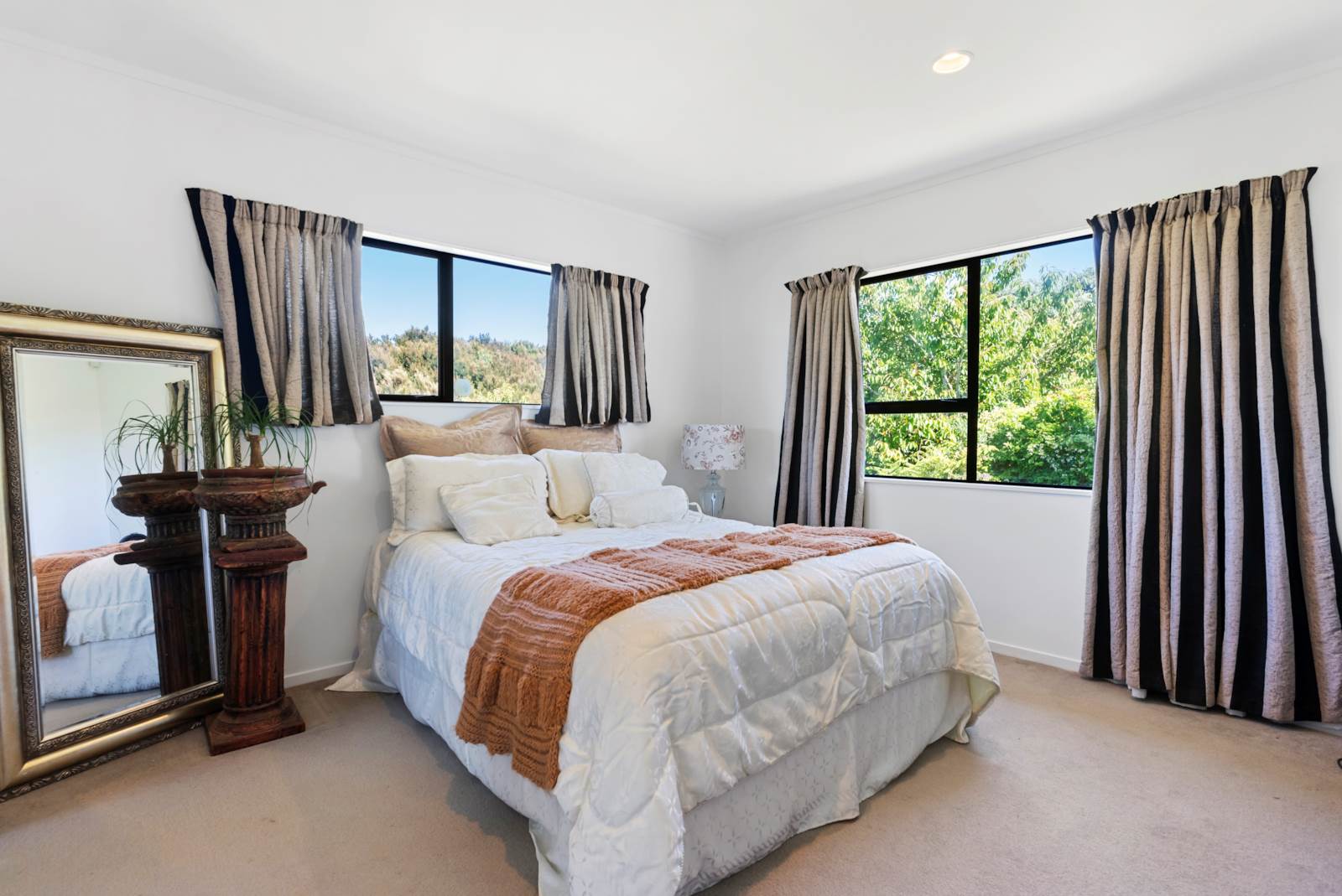 29 Pinewood Grove, Botany Downs, Manukau City, 3 ਕਮਰੇ, 2 ਬਾਥਰੂਮ, House
