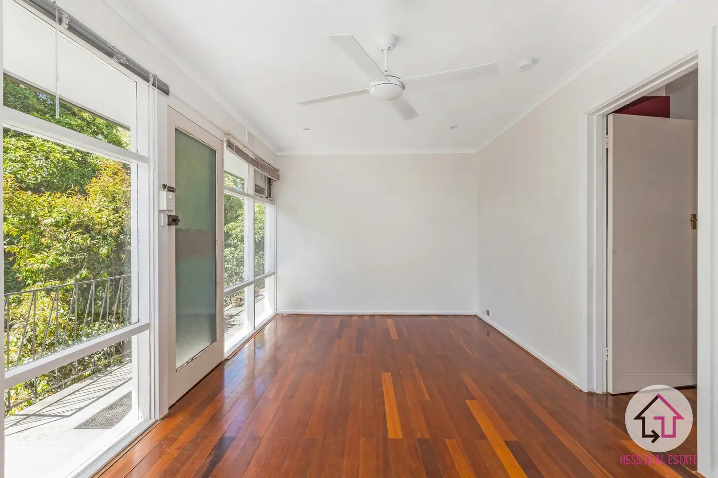 UNIT 10 33 WOOLTON AV, Thornbury, North Melbourne, 0 침실, 0 욕실, Unit