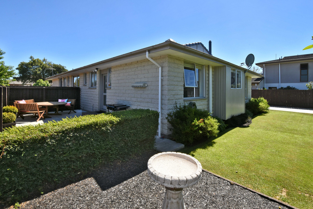 2/4 Langham Place, Redwood, Christchurch City, 2 ਕਮਰੇ, 1 ਬਾਥਰੂਮ