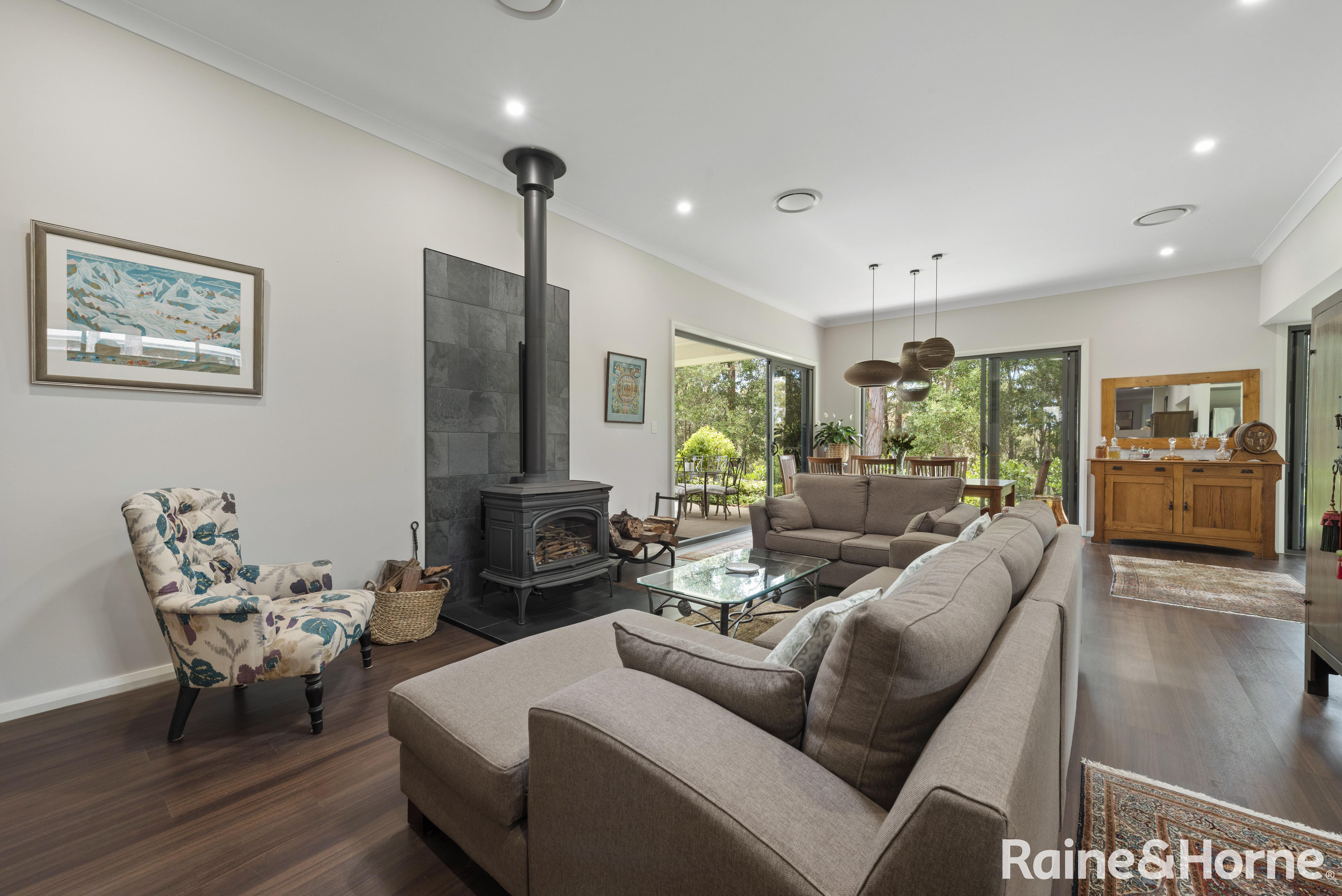 21 YARRAWONGA DR, Mollymook Beach, South Coast, 0房, 0浴, House
