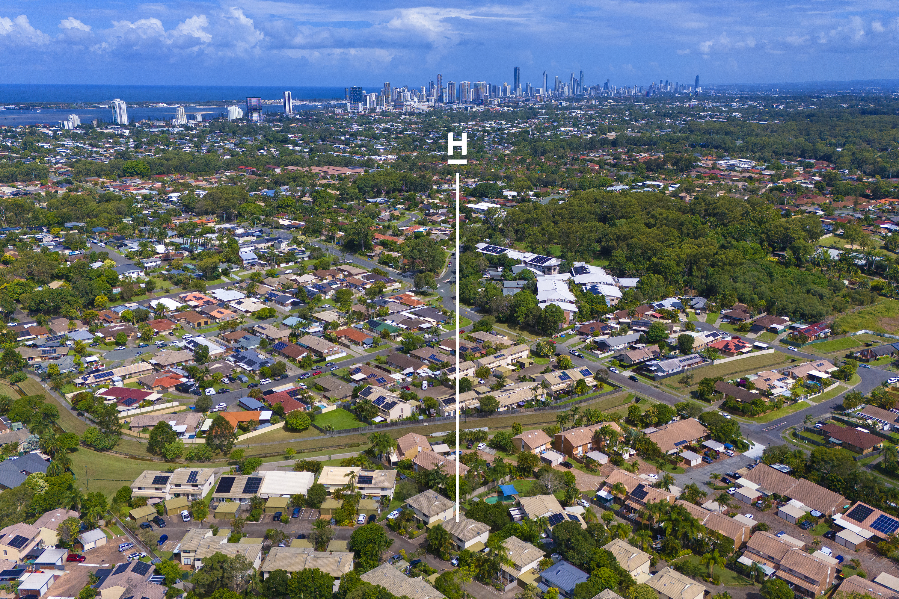 CHERWOOD LODGE 71 OLSEN AV, Labrador, Gold Coast, 0 rūma, 0 rūma horoi, Townhouse