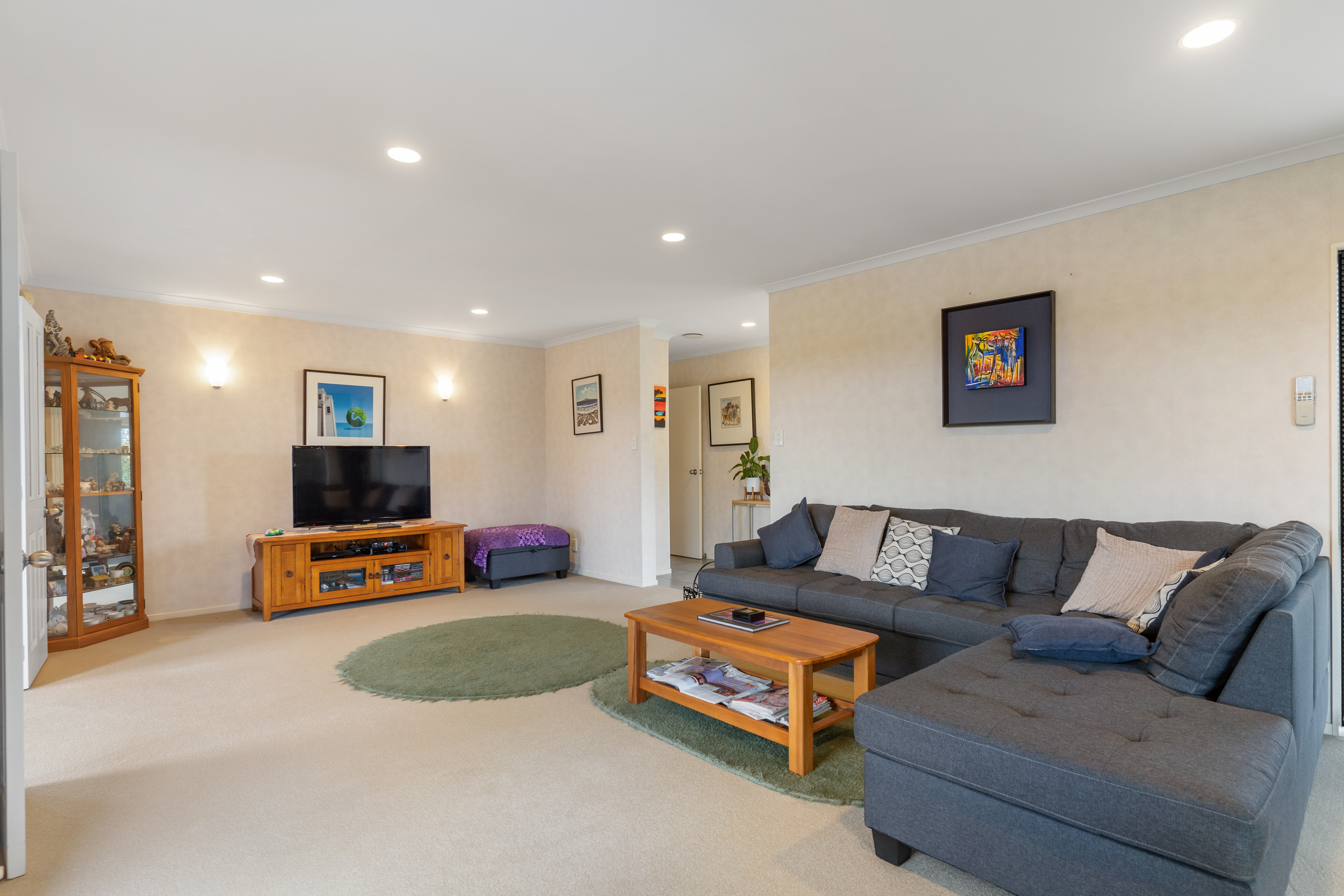 13 Fergy Crescent, Wattle Downs, Manukau City, 4 Kuwarto, 0 Banyo