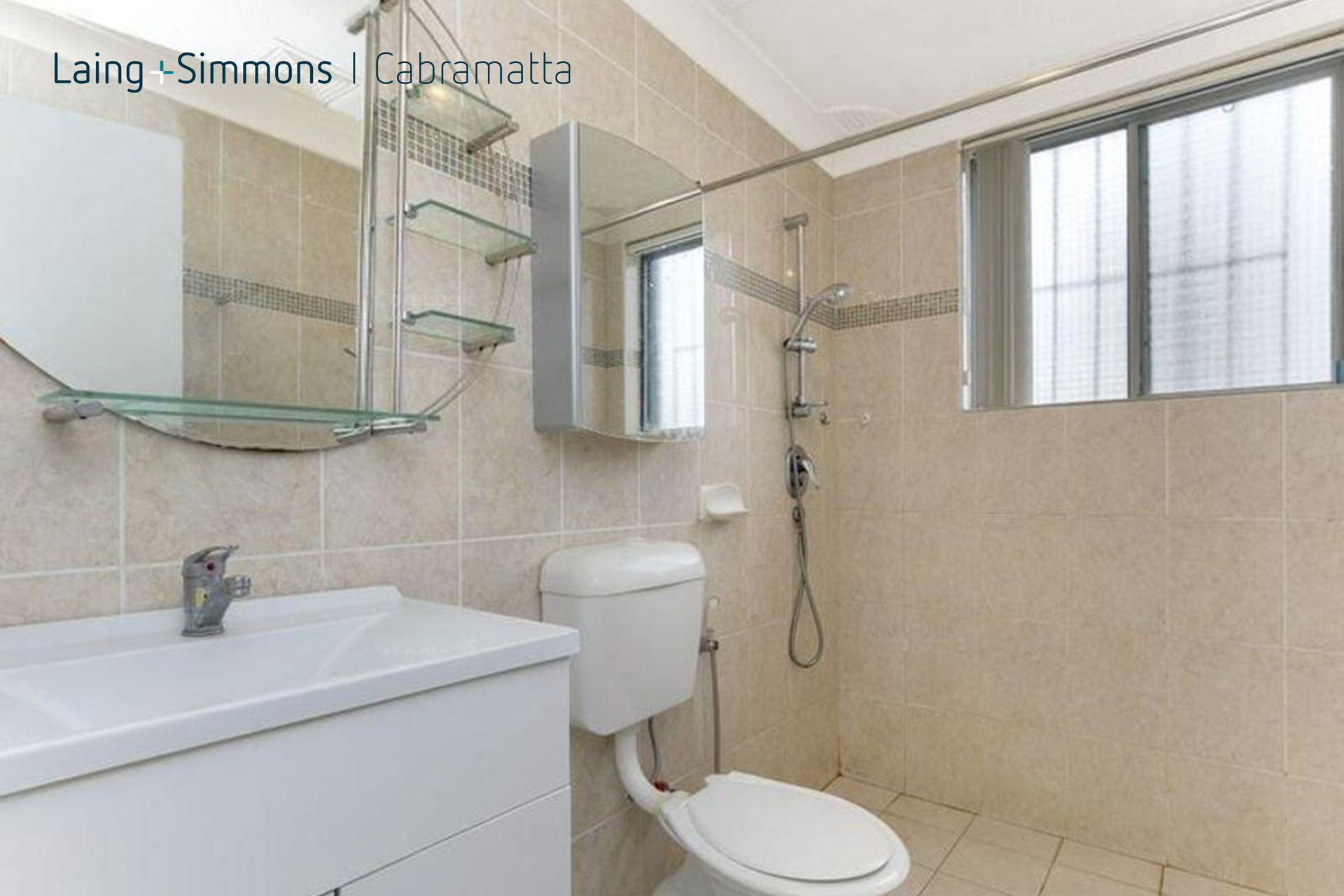 UNIT 9 106 LONGFIELD ST, Cabramatta, South Western Suburbs, 0 Kuwarto, 0 Banyo, Unit