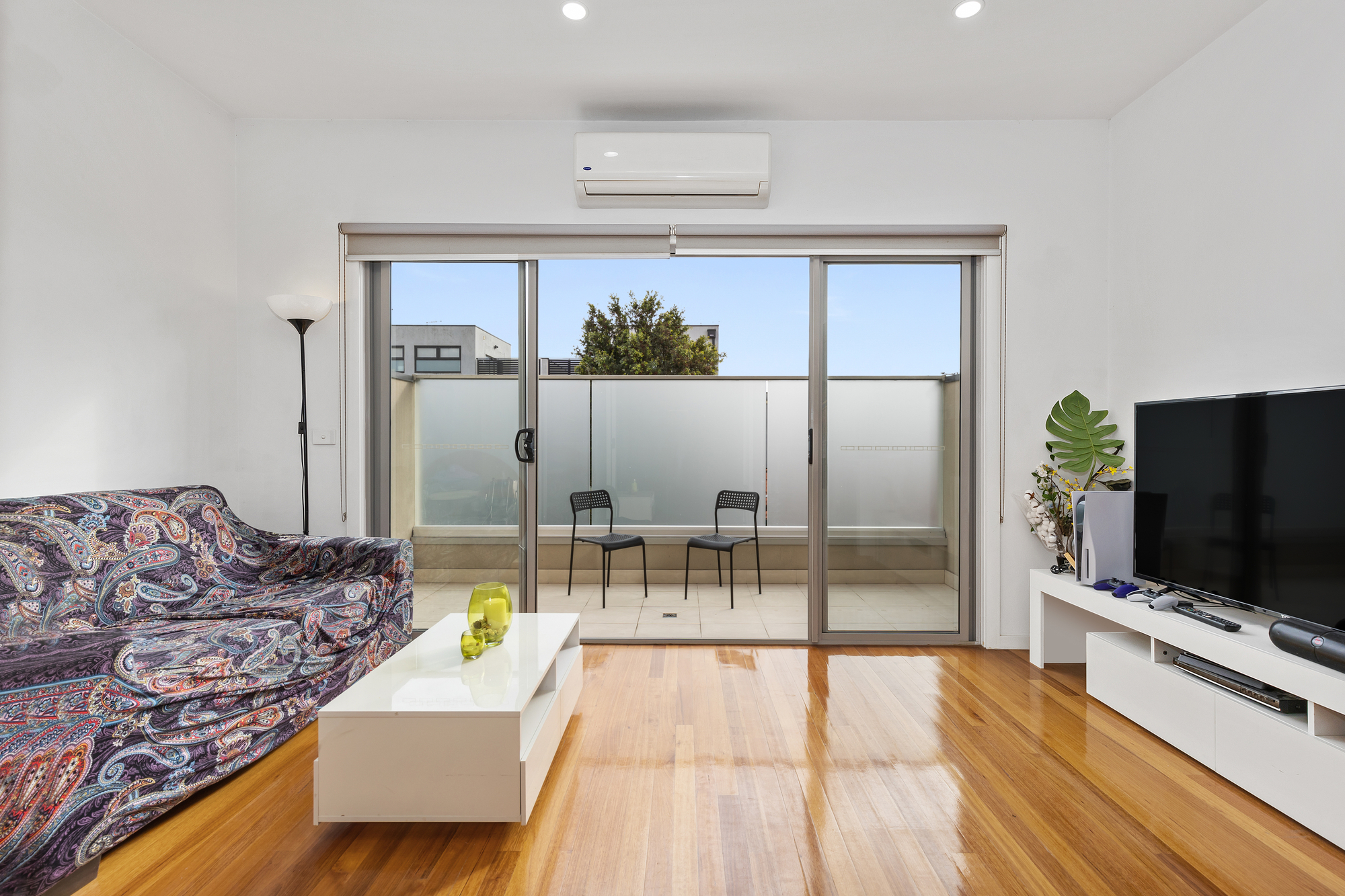 UNIT 4 10 LORENSEN AV, Coburg North, North Melbourne, 0 Kuwarto, 0 Banyo, Townhouse