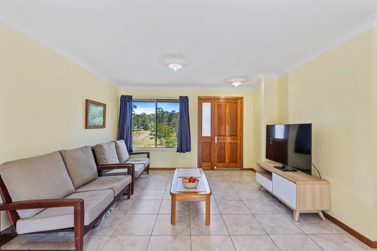 28 THIRD AV, Barellan Point, Ipswich - Greater Region, 0房, 0浴, House