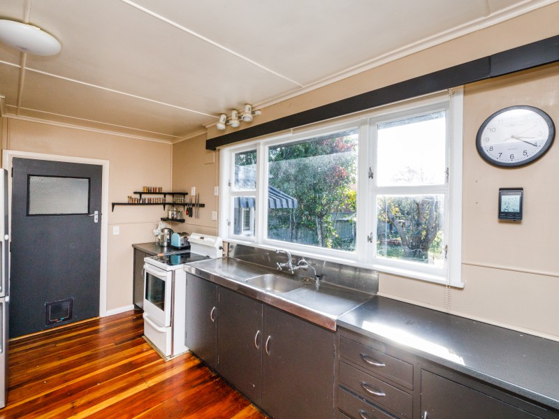 633 Featherston Street, Roslyn, Palmerston North City, 3 Bedrooms, 1 Bathrooms