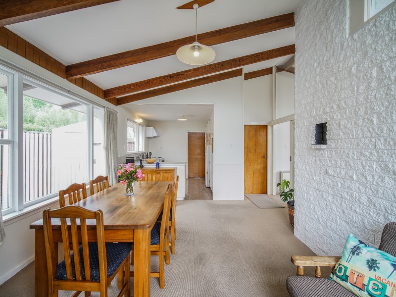 7 Walden Place, Bryndwr, Christchurch City, 4 ਕਮਰੇ, 0 ਬਾਥਰੂਮ