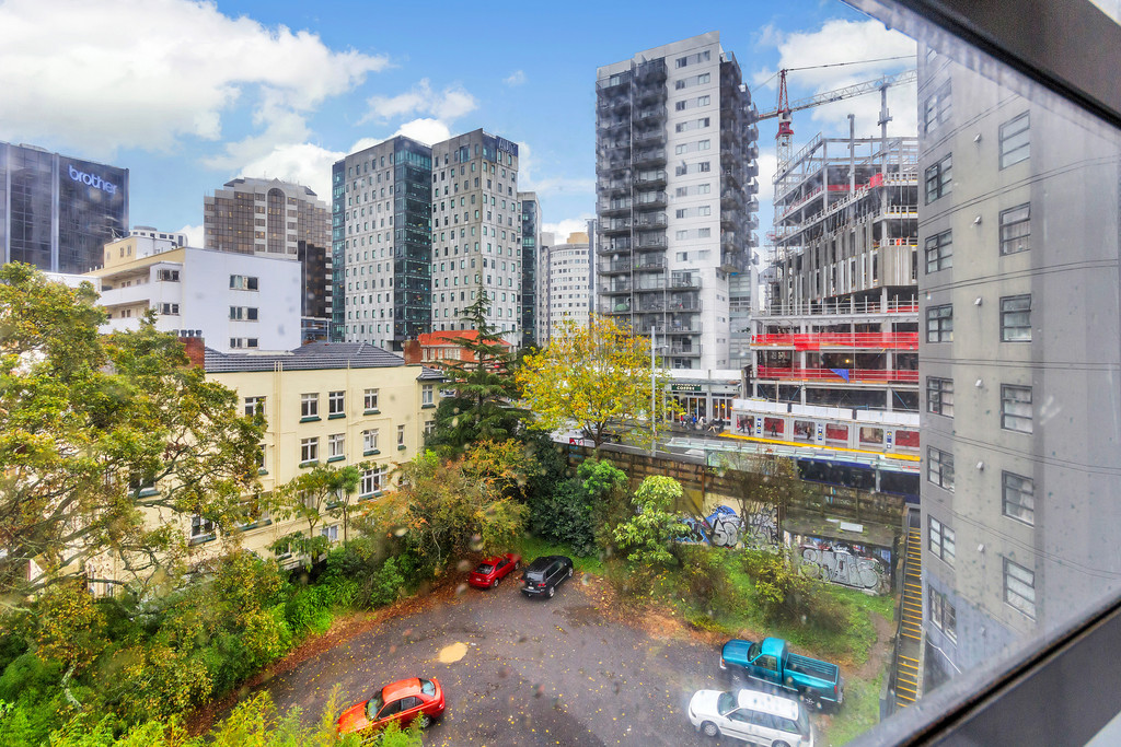 8h/30 Symonds Street, Grafton, Auckland City, 2 રૂમ, 1 બાથરૂમ