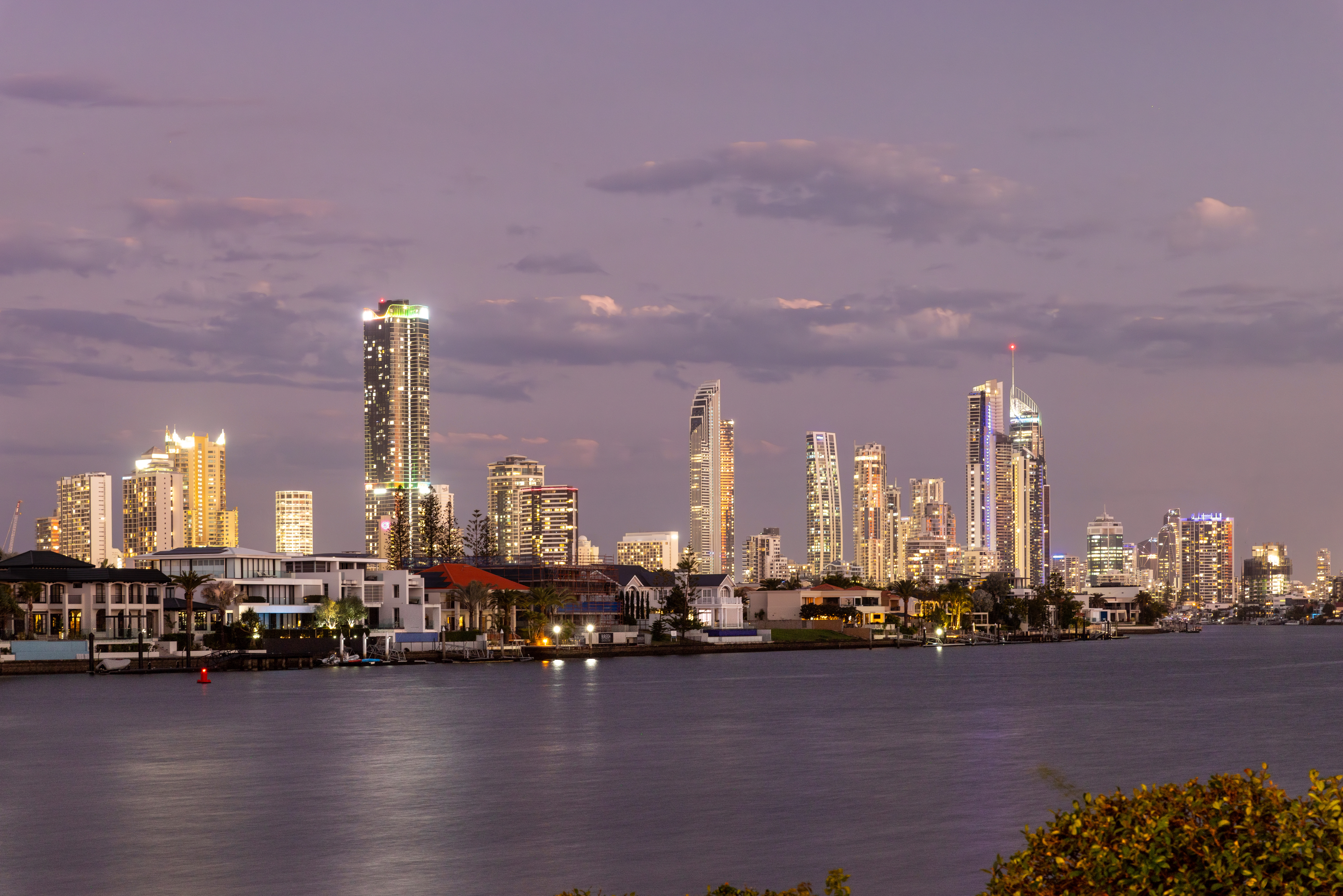 7-9 FERRY RD, Southport, Gold Coast, 0 rūma, 0 rūma horoi, House