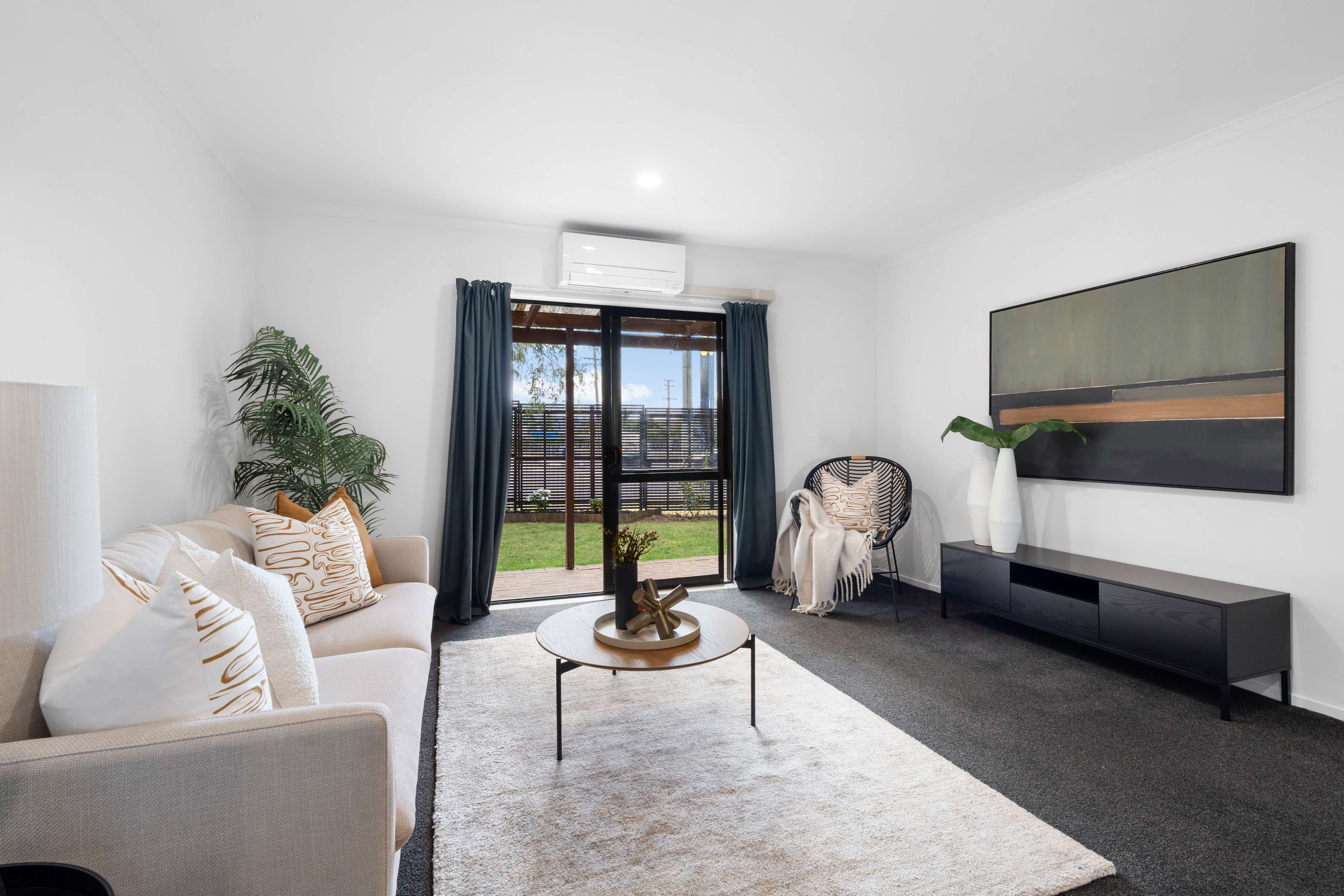 2/4 Charlenne Close, Ranui, Waitakere City, 3 कमरे, 0 बाथरूम, Townhouse