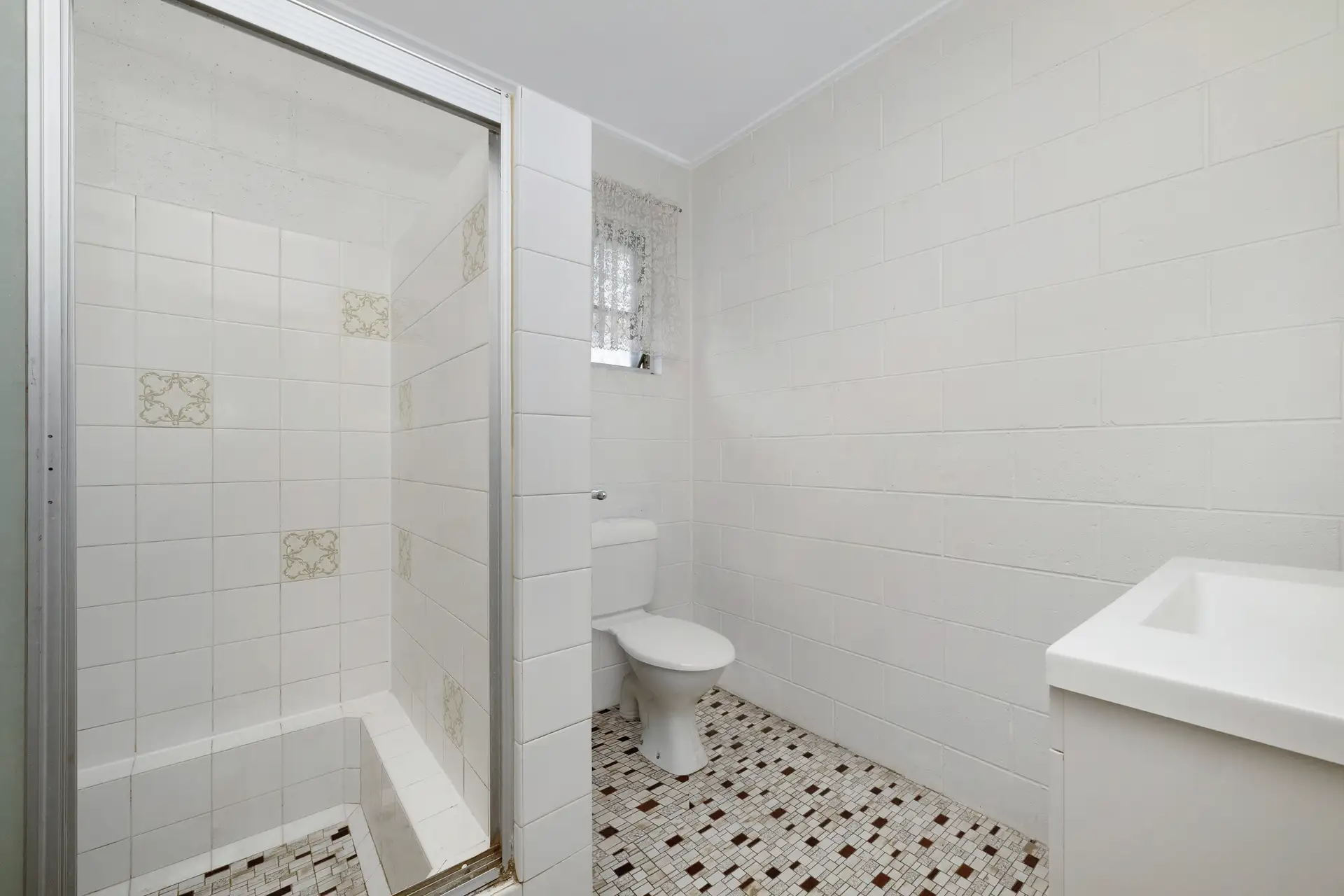 BUNDOCK UNITS 179 BUNDOCK ST, West End, Townsville, 0 कमरे, 0 बाथरूम, Unit