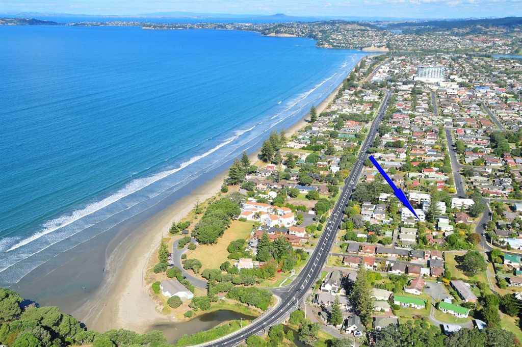 7b Puriri Avenue, Orewa