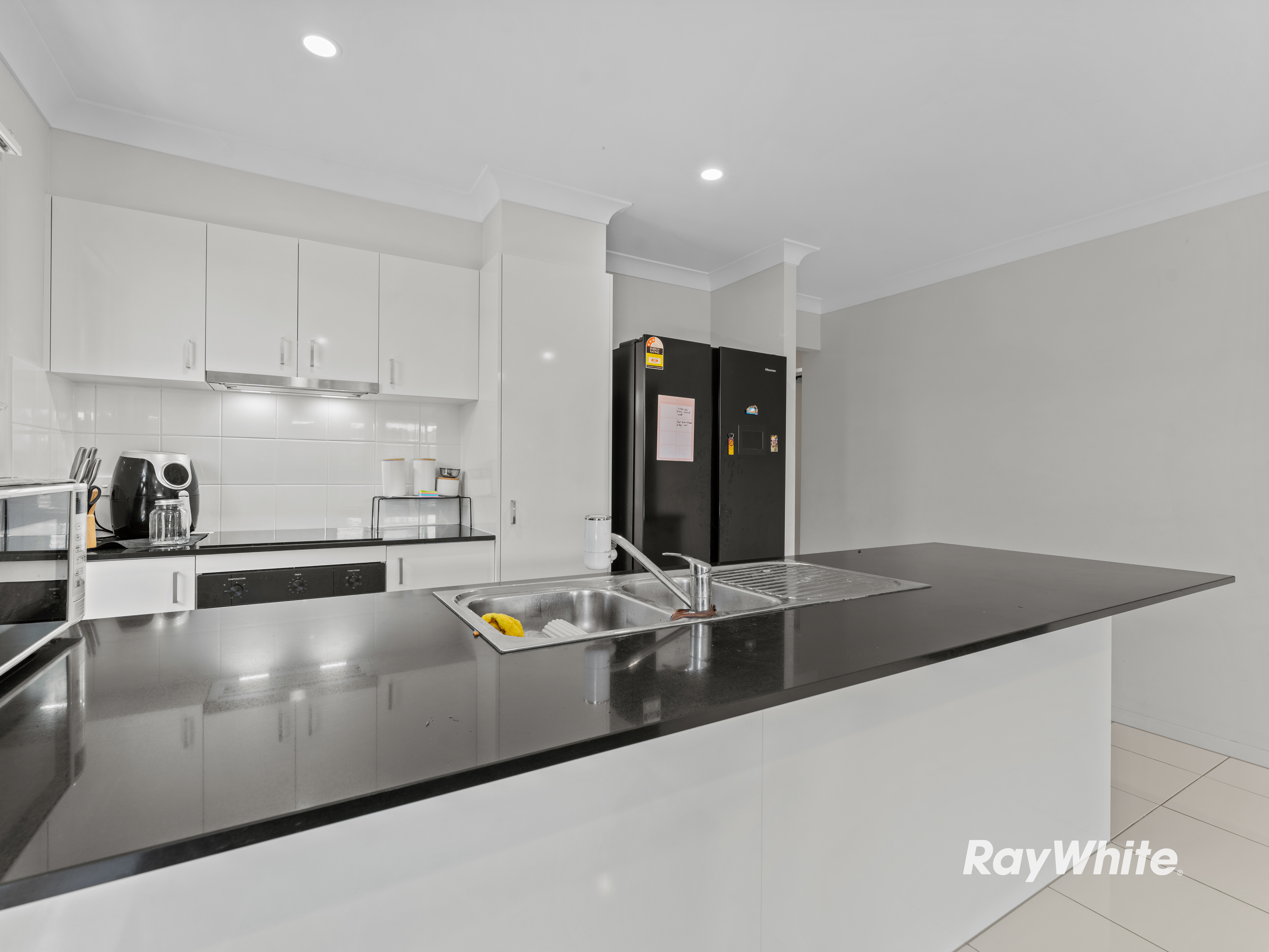28 MERINO ST, PARK RIDGE QLD 4125, 0 chambres, 0 salles de bain, House