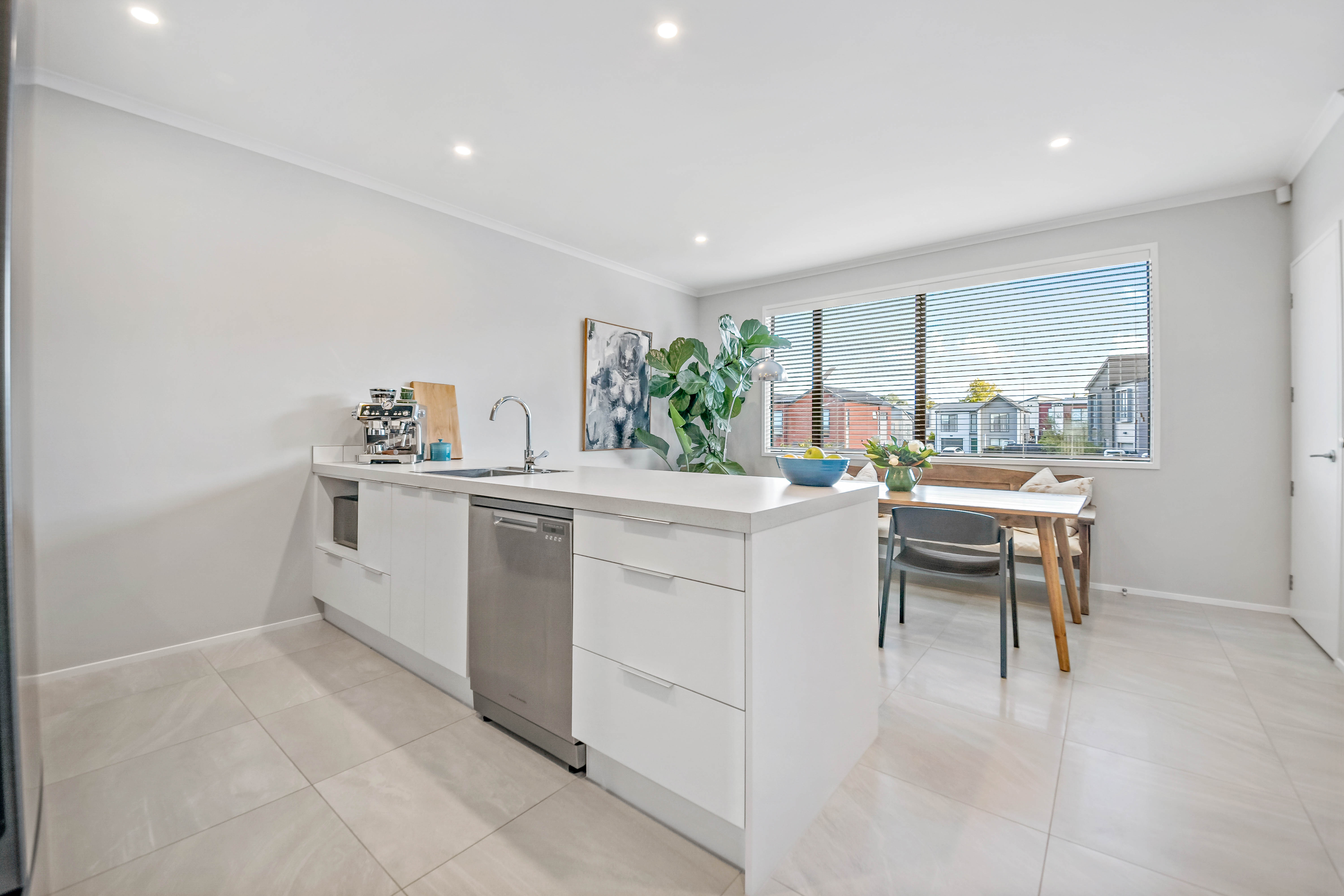2/4 Matimati Place, Hobsonville, Waitakere City, 3 Bedrooms, 2 Bathrooms, House