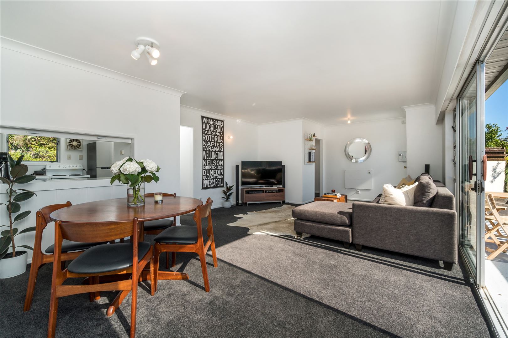 2/5 Mcdowell Crescent, Hillcrest, North Shore City, 2 રૂમ, 1 બાથરૂમ