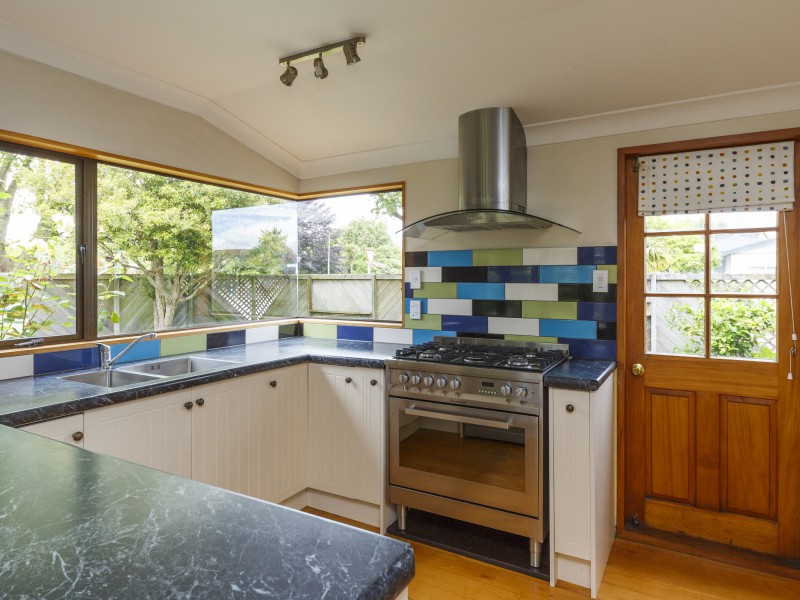 21 Palm Avenue, Hokowhitu, Palmerston North City, 4 ਕਮਰੇ, 0 ਬਾਥਰੂਮ