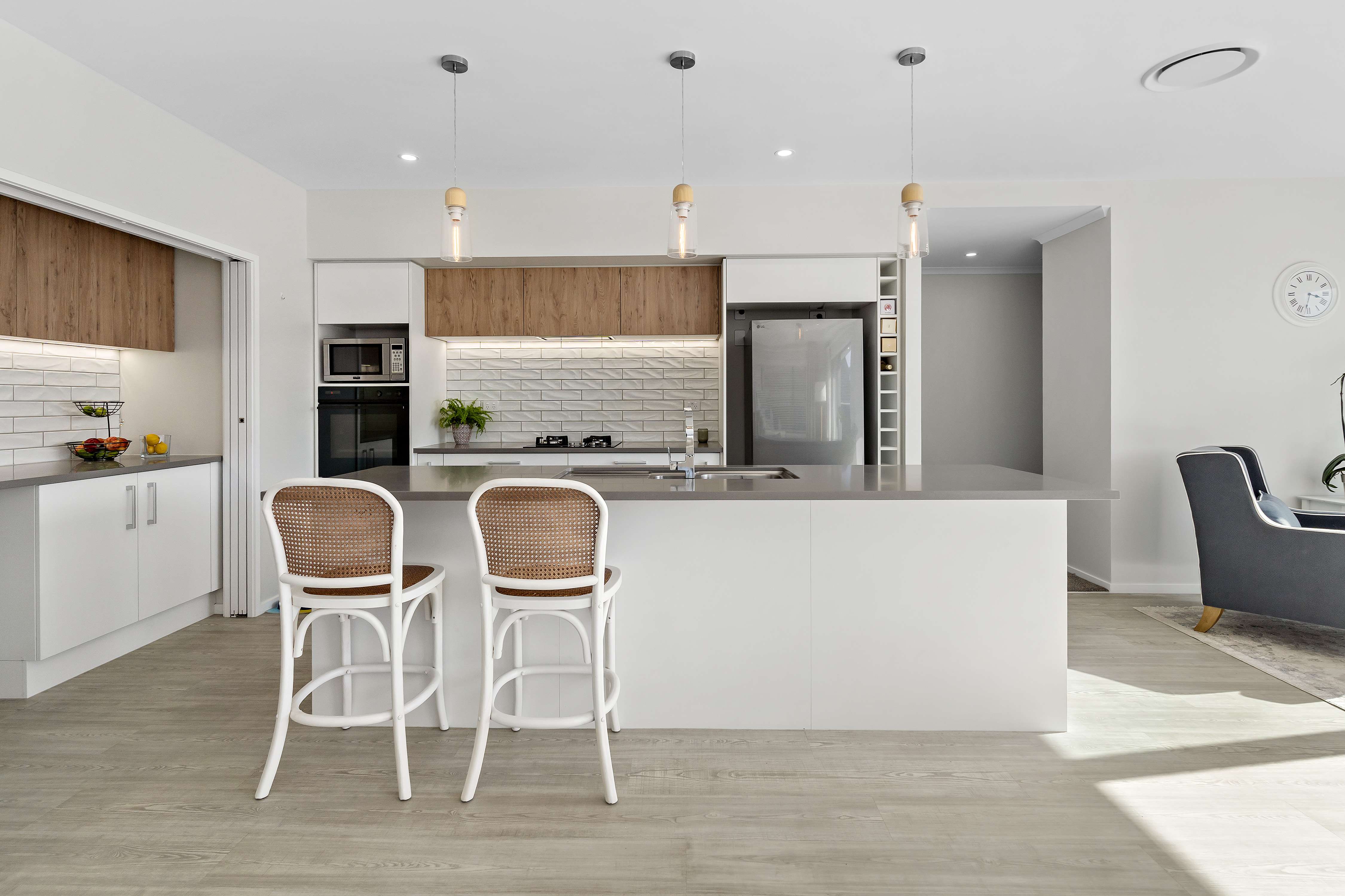 6 Davey Crescent, Orewa, Rodney, 4 habitaciones, 2 baños, House